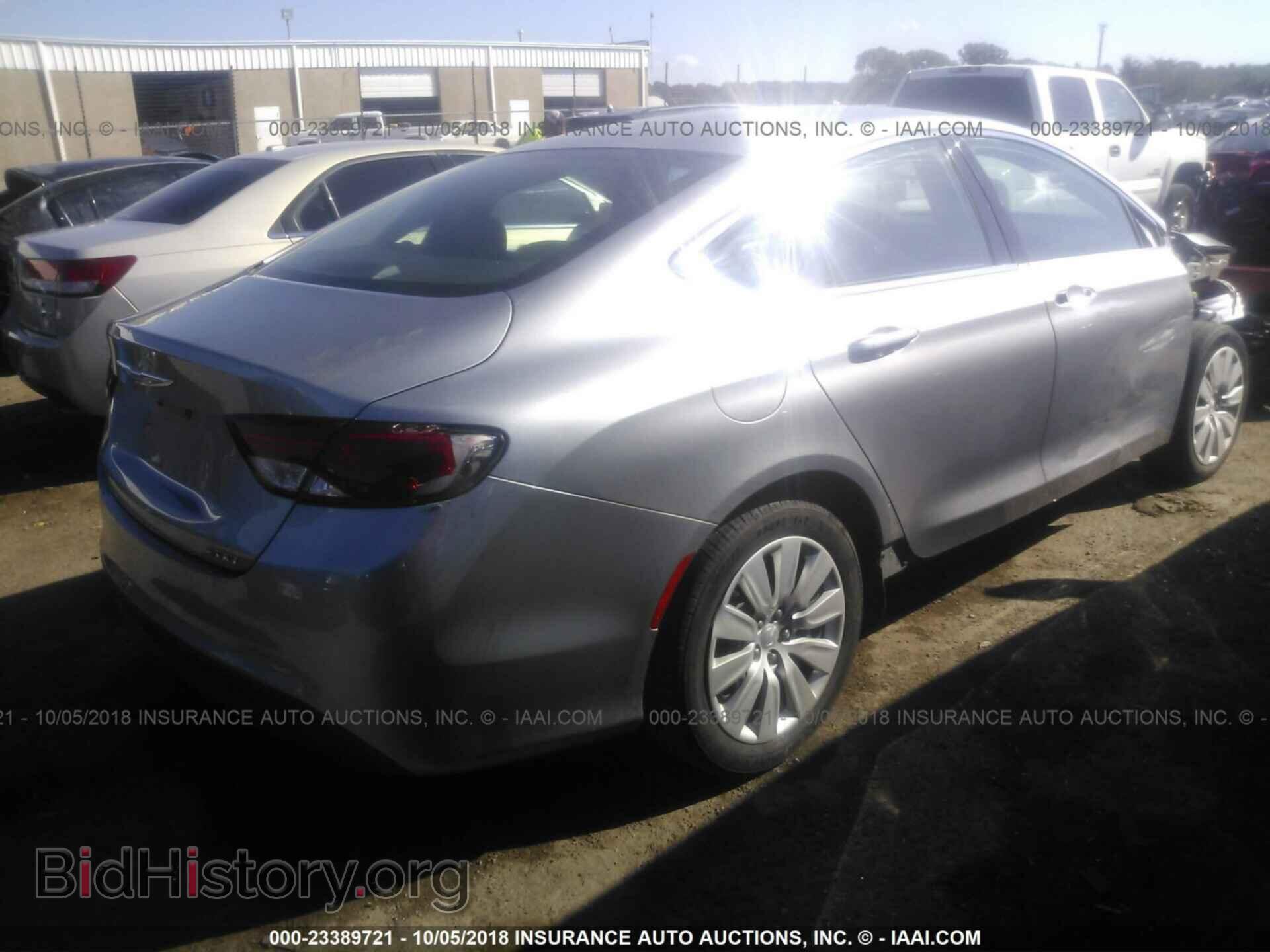 2015 CHRYSLER 200 - VIN: 1C3CCCFB4FN698904 - Photo 4