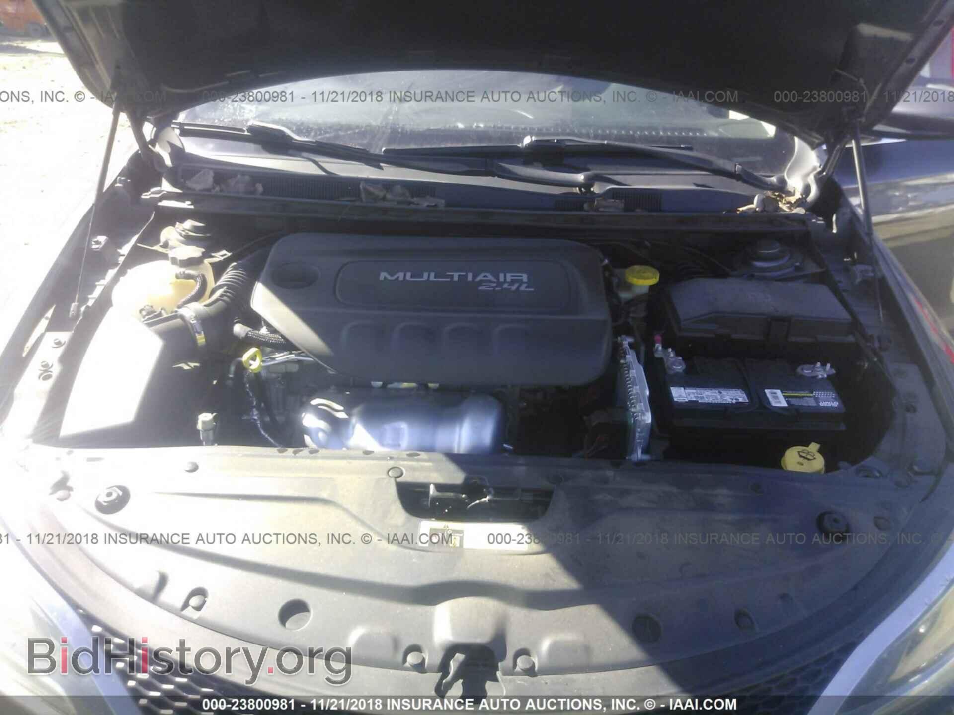 2015 CHRYSLER 200 - VIN: 1C3CCCAB3FN626700 - Photo 10