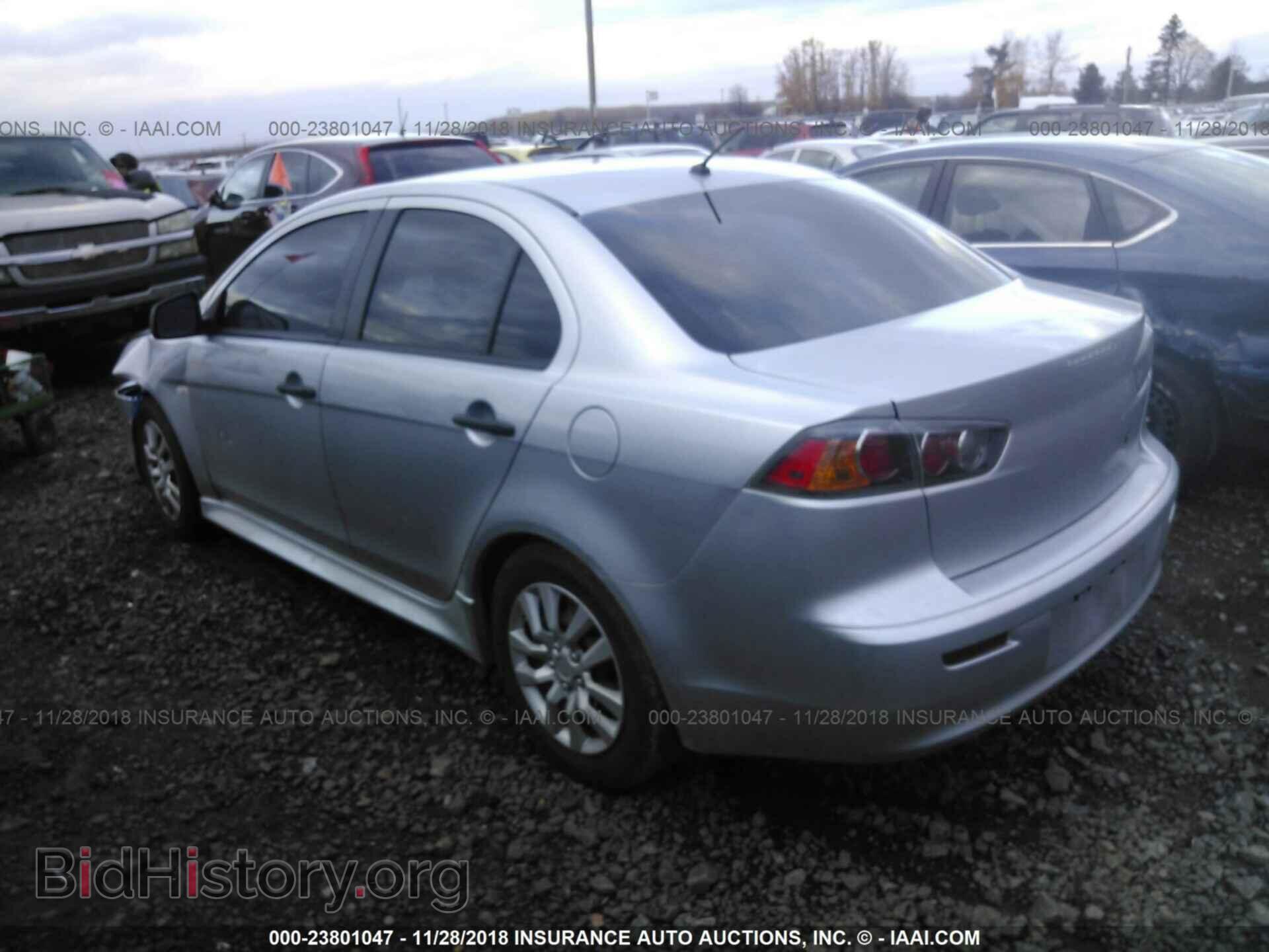 2011 MITSUBISHI LANCER - VIN: JA32U1FU8BU002019 - Фото 3
