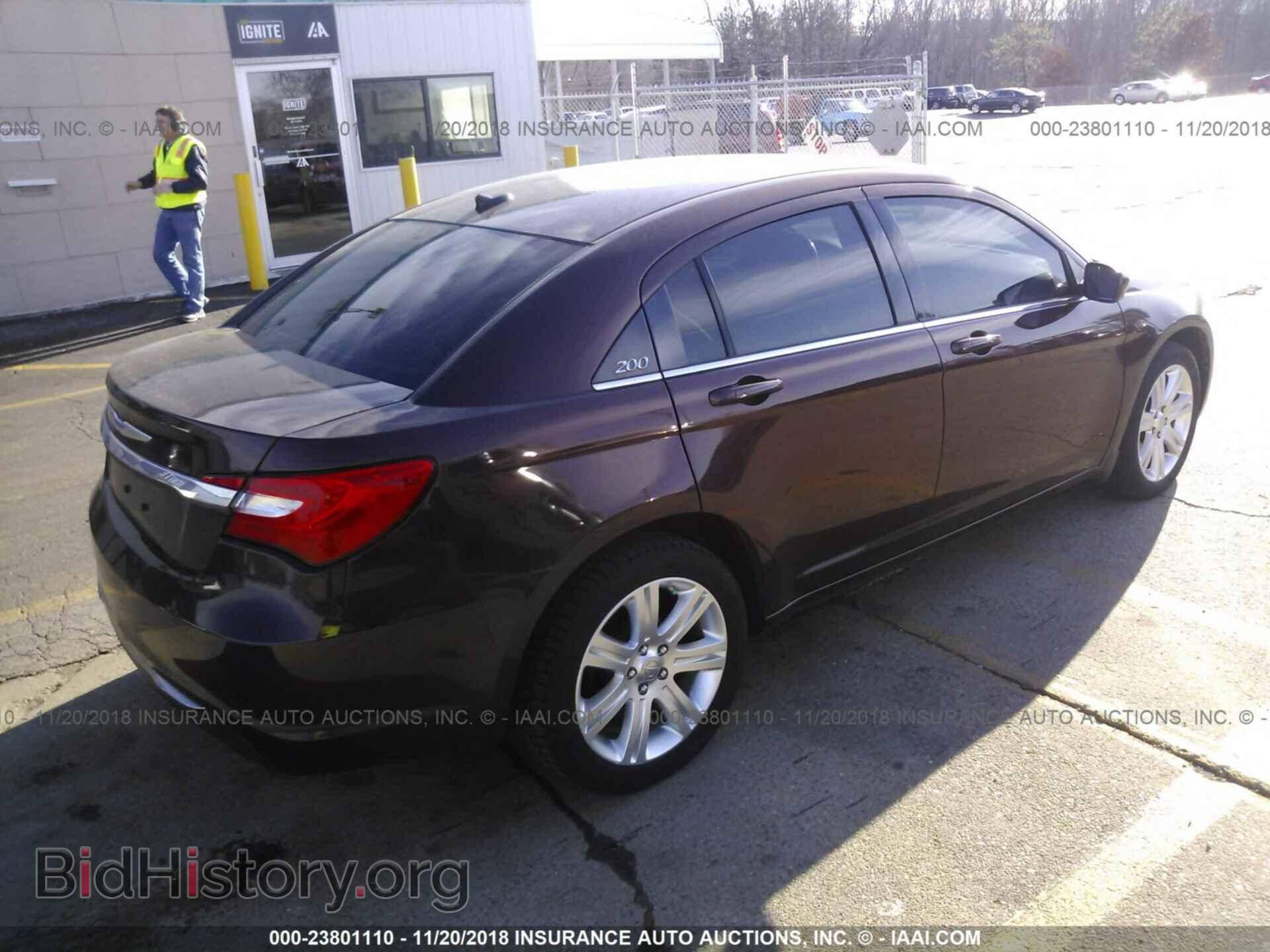 2012 Chrysler 200 - VIN: 1C3CCBBB1CN169650 - Фото 4