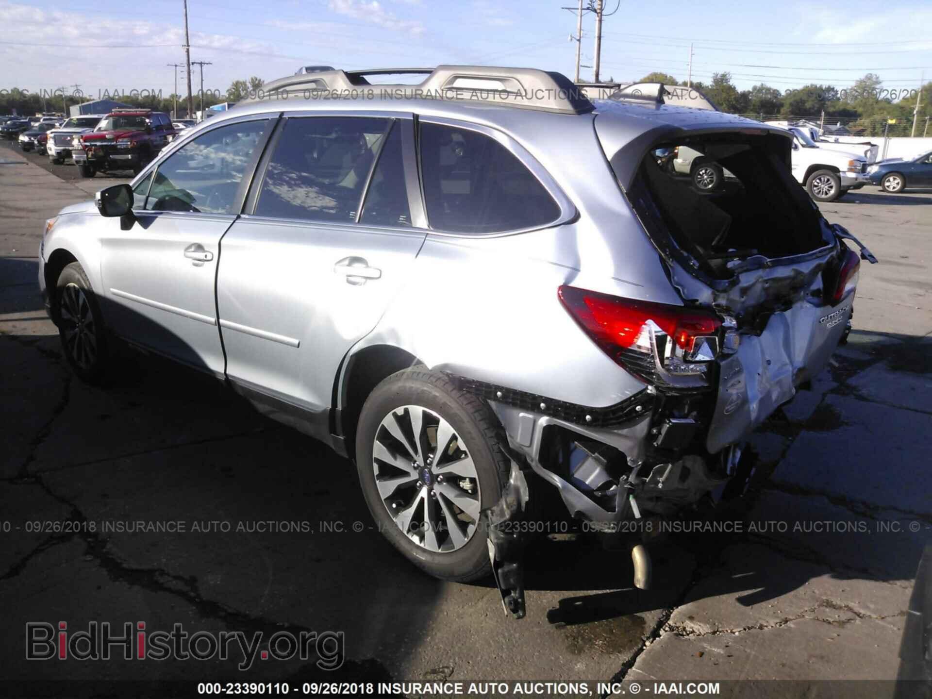 2017 SUBARU OUTBACK - VIN: 4S4BSANC9H3329345 - Photo 3