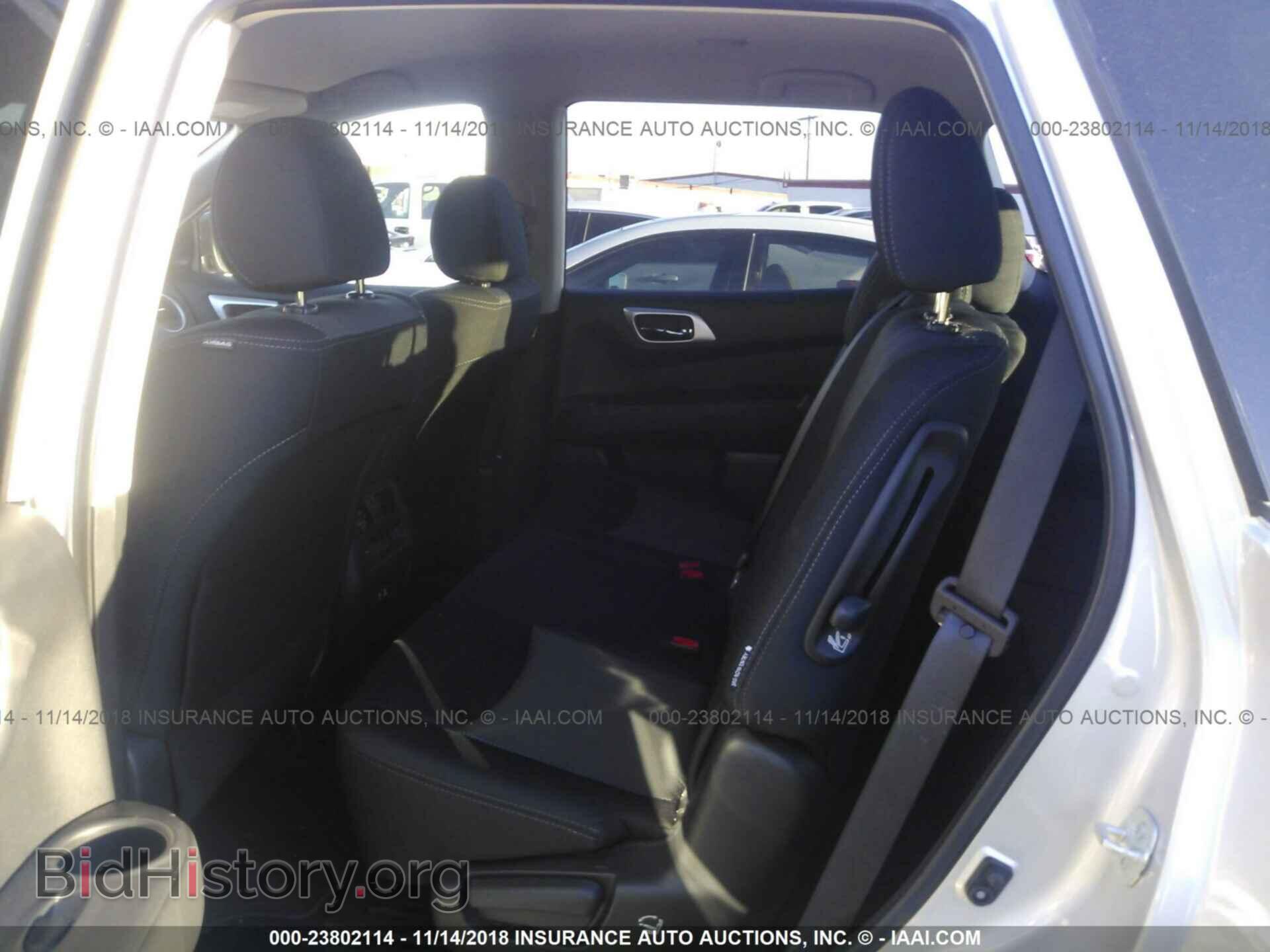 2019 Nissan Pathfinder - VIN: 5N1DR2MN8KC577168 - Фото 8
