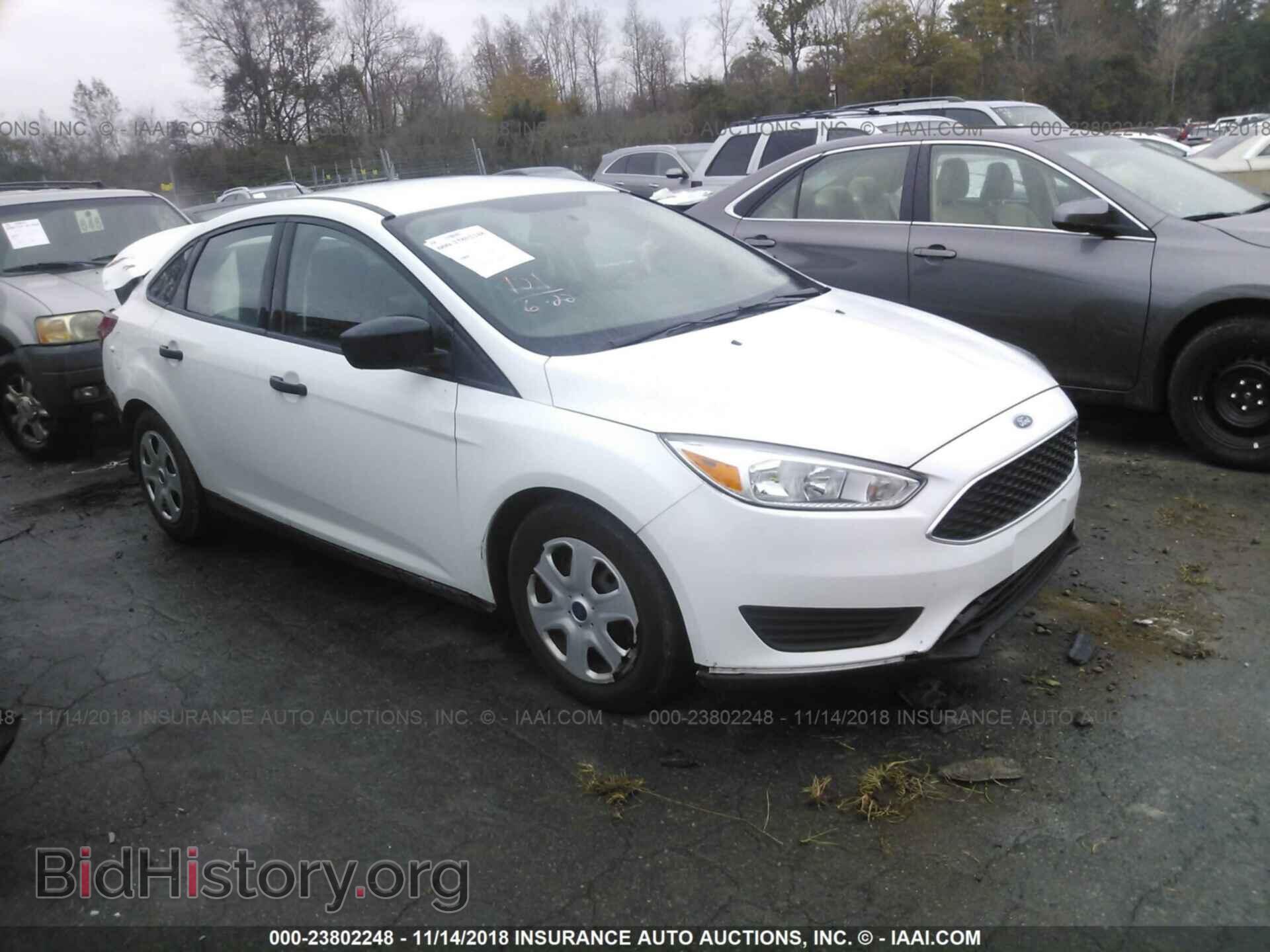 Photo 1FADP3E28FL353396 - Ford Focus 2015