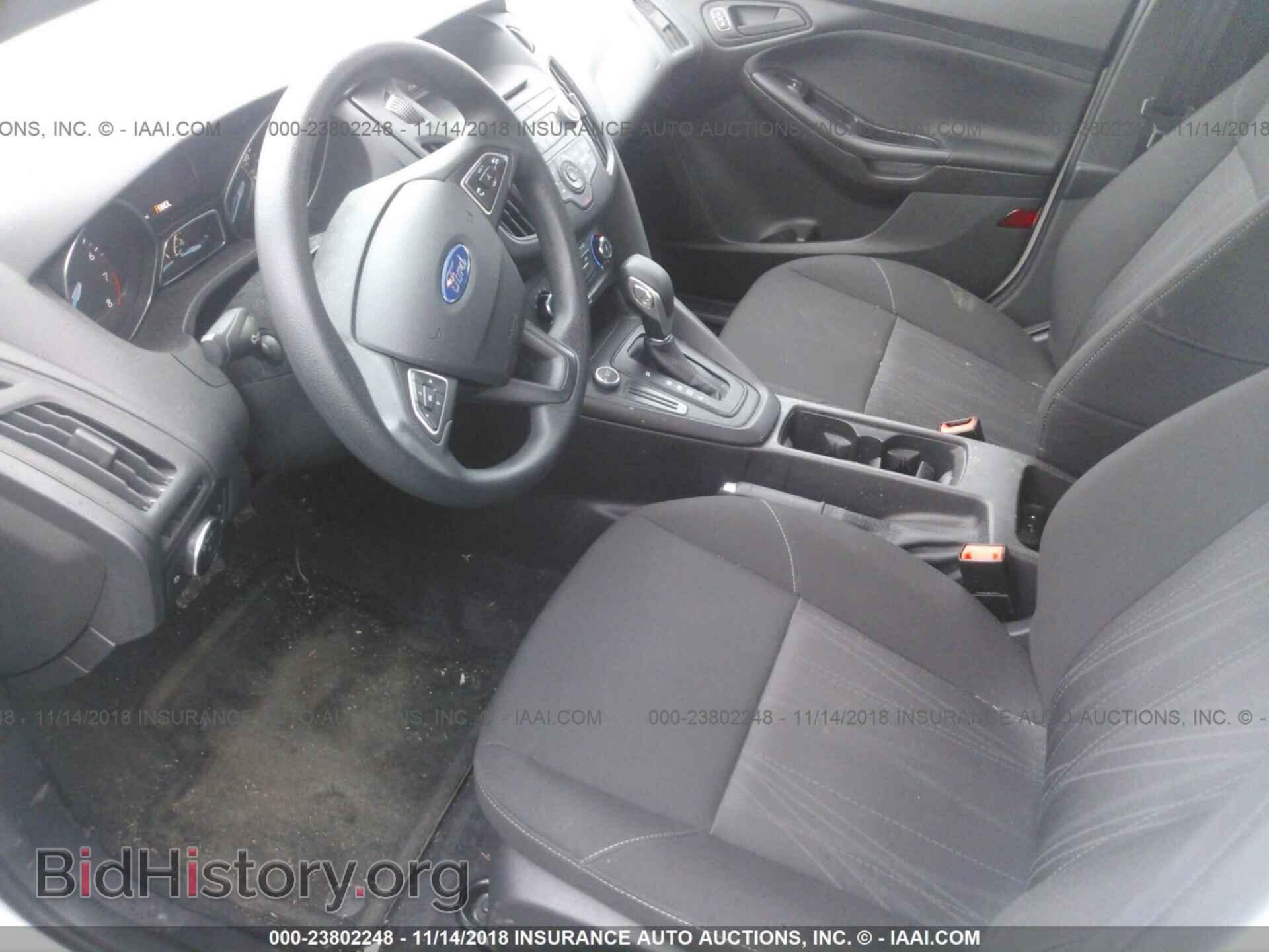 2015 Ford Focus - VIN: 1FADP3E28FL353396 - Photo 5