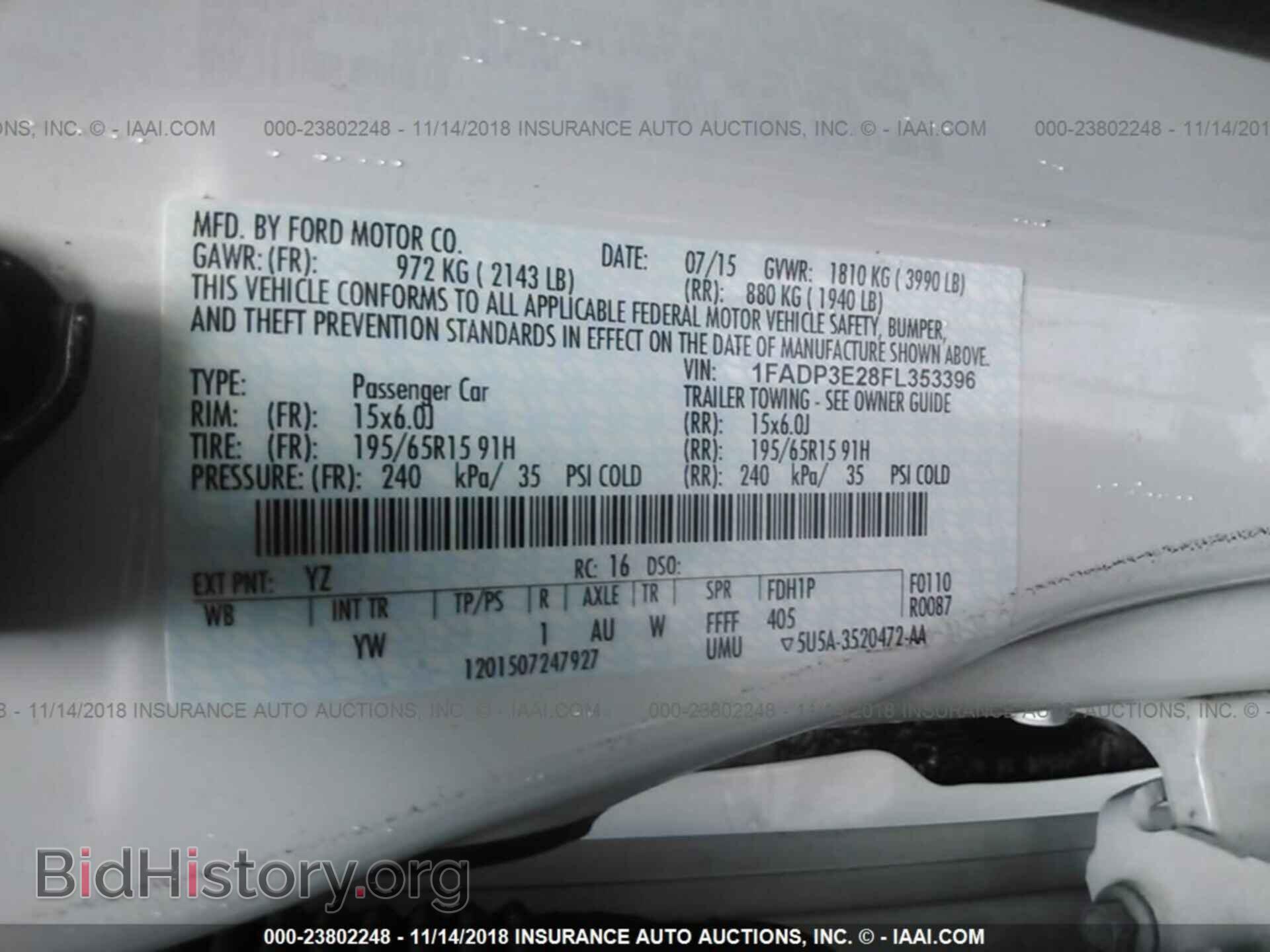 2015 Ford Focus - VIN: 1FADP3E28FL353396 - Photo 9