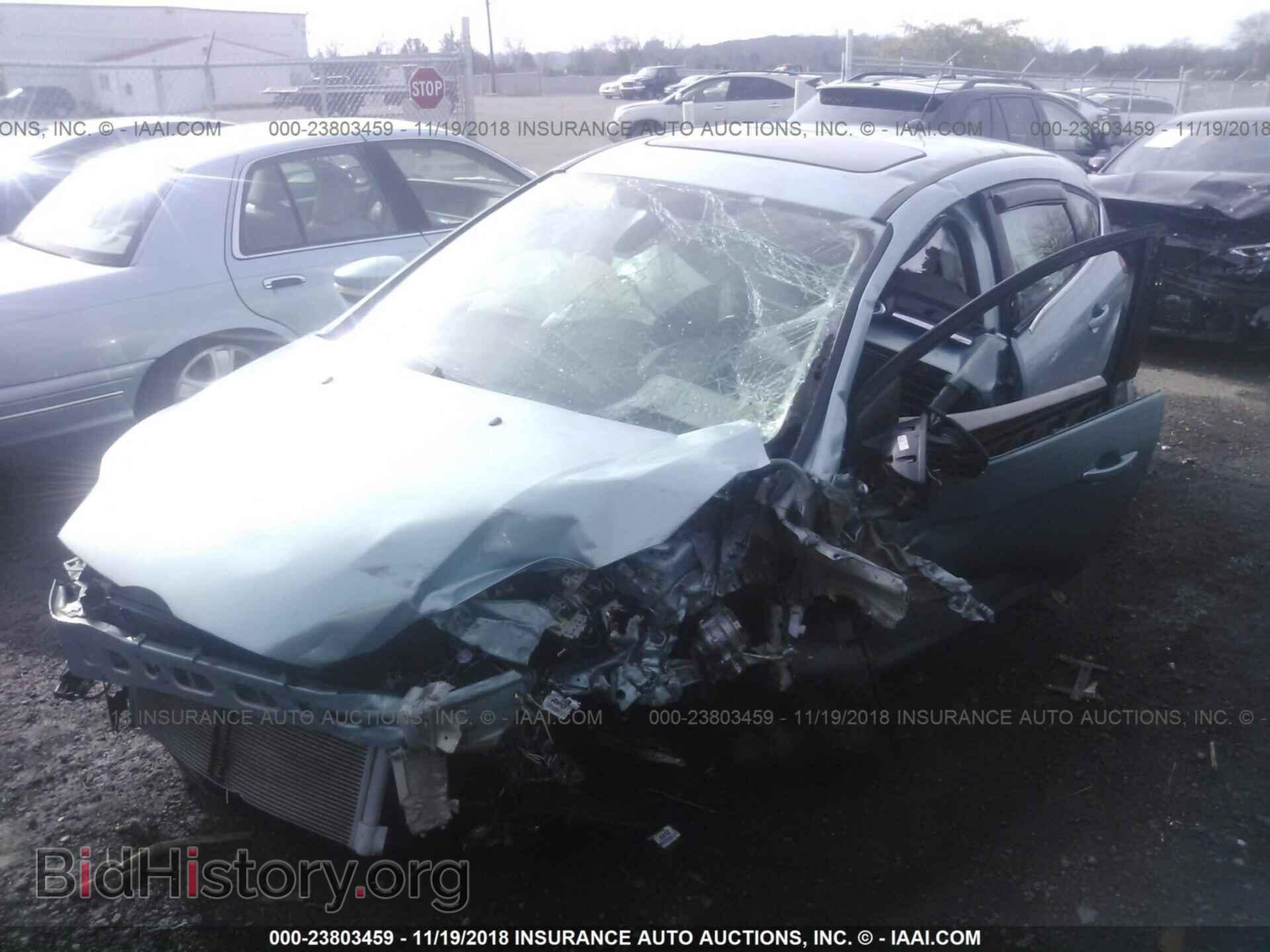 2012 Ford Focus - VIN: 1FAHP3M2XCL353253 - Photo 2