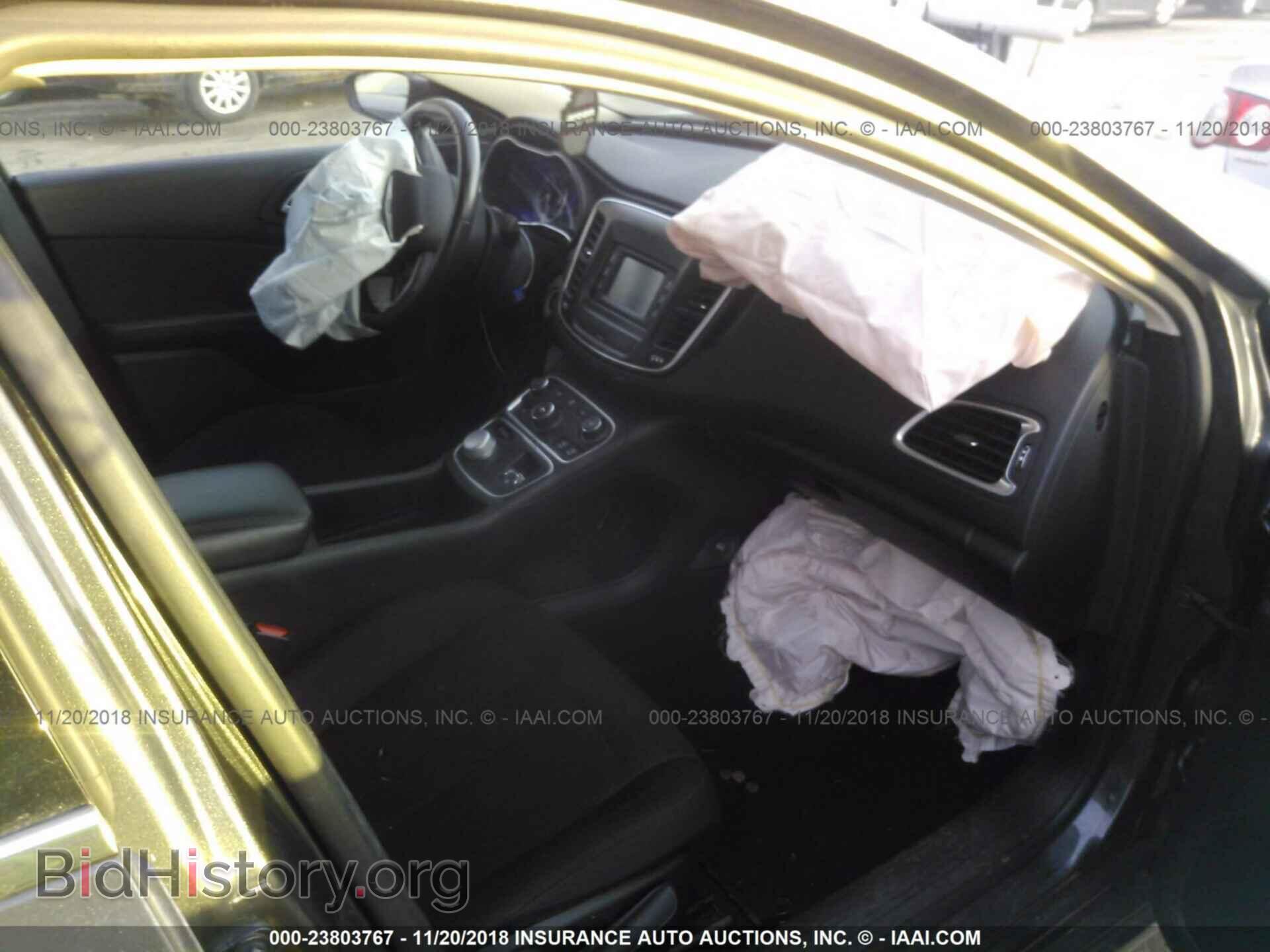 2016 Chrysler 200 - VIN: 1C3CCCABXGN164265 - Фото 5