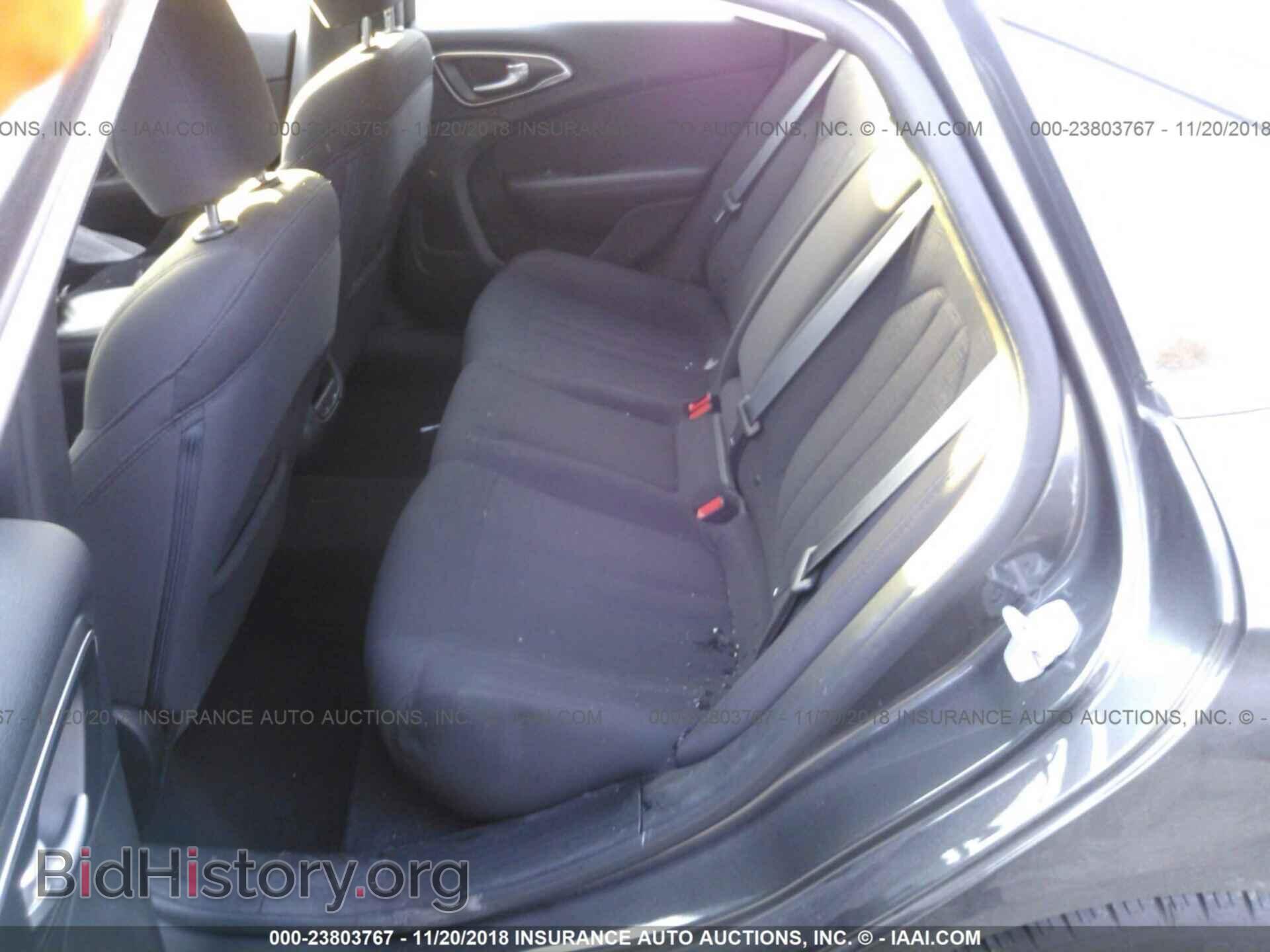 2016 Chrysler 200 - VIN: 1C3CCCABXGN164265 - Фото 8