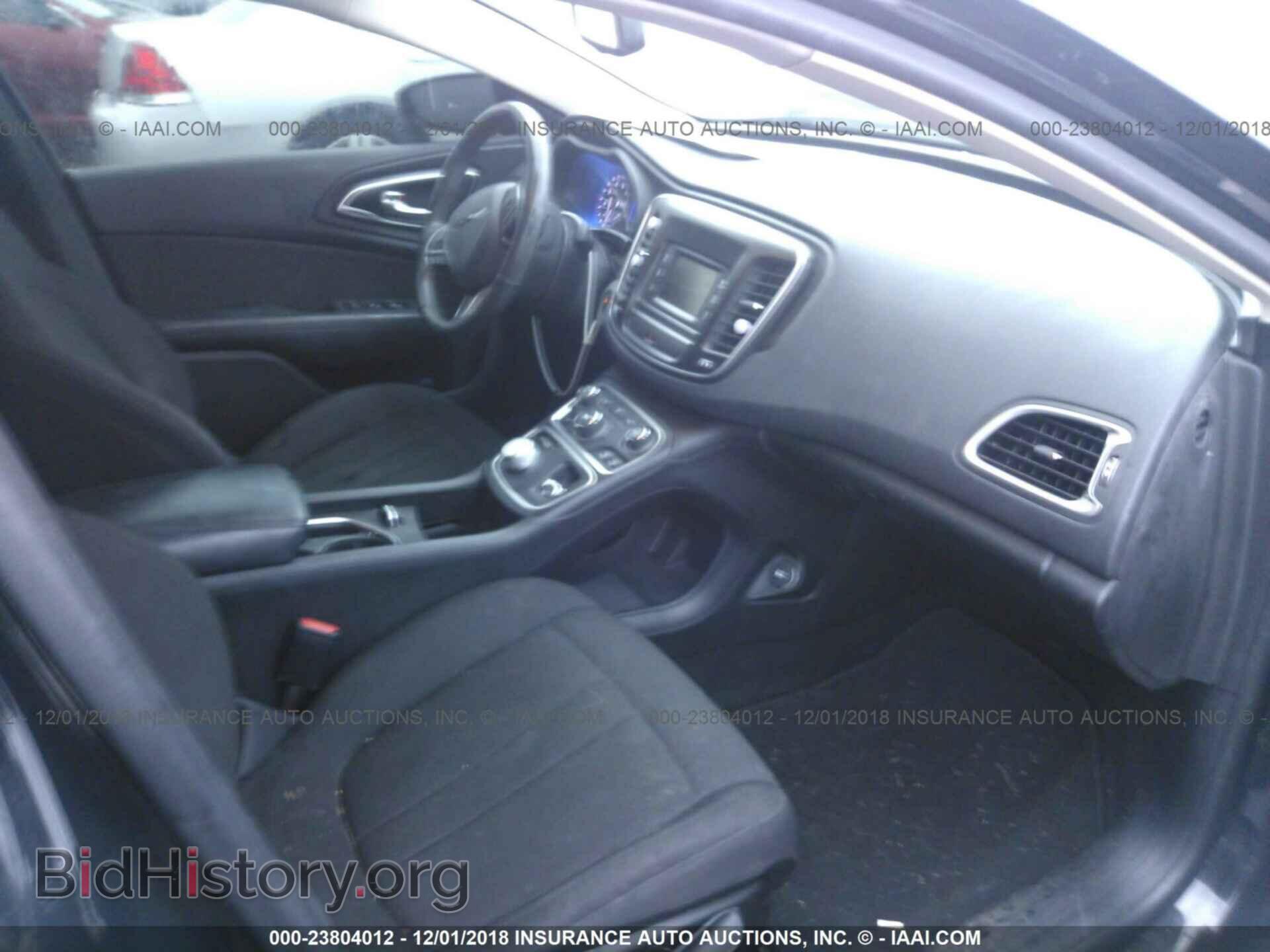 2016 Chrysler 200 - VIN: 1C3CCCAB8GN106106 - Фото 5
