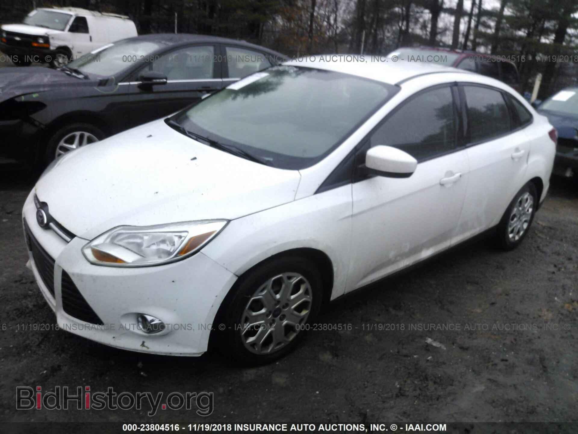 2012 Ford Focus - VIN: 1FAHP3F26CL455100 - Photo 2