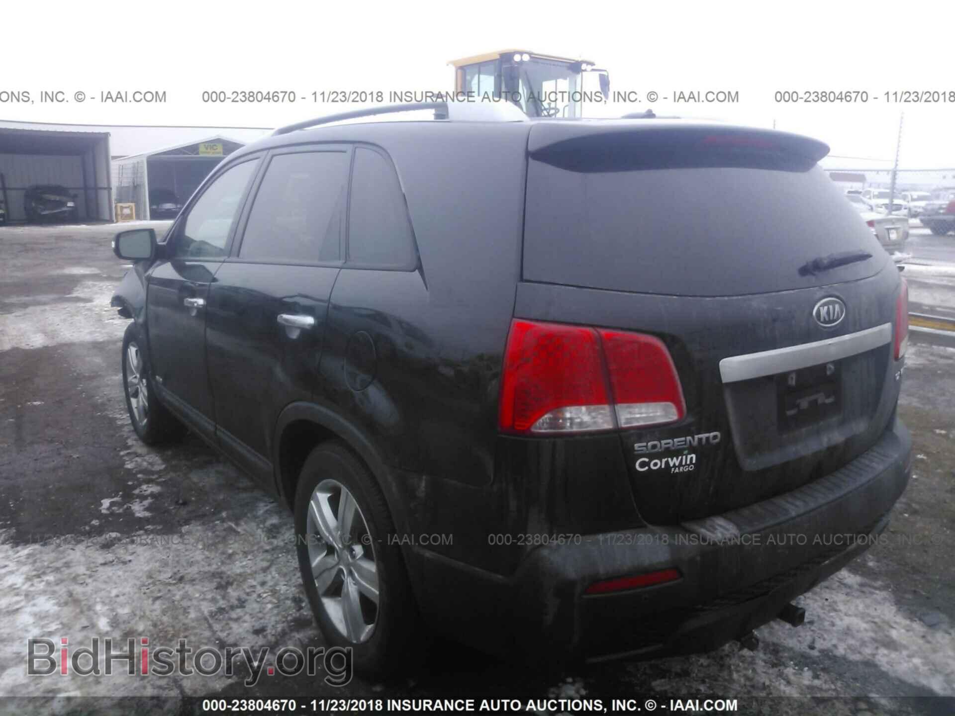2012 Kia Sorento - VIN: 5XYKUDA23CG302921 - Фото 3