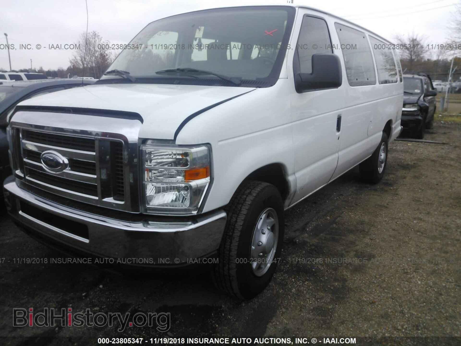 2013 Ford Econoline - VIN: 1FBSS3BL7DDA71372 - Фото 2