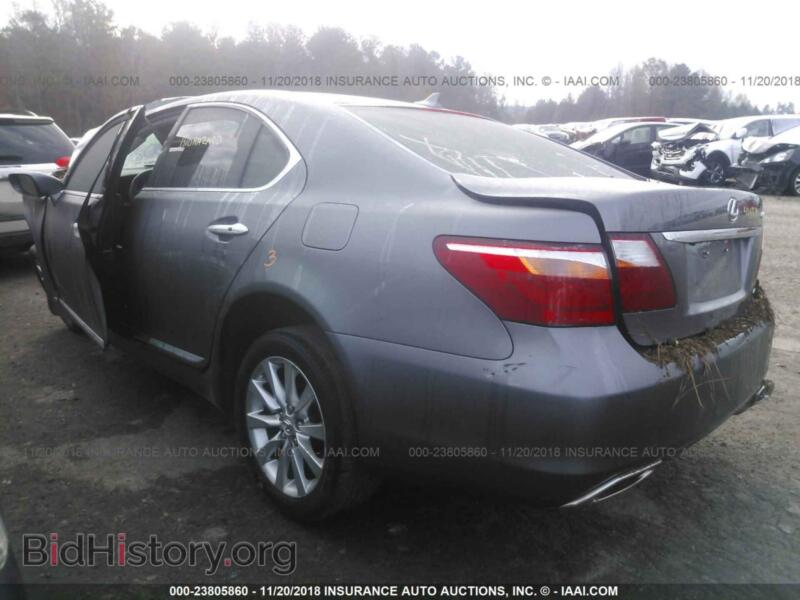 2012 Lexus LS (VIN JTHCL5EF1C5012808) — photo 3 of 10