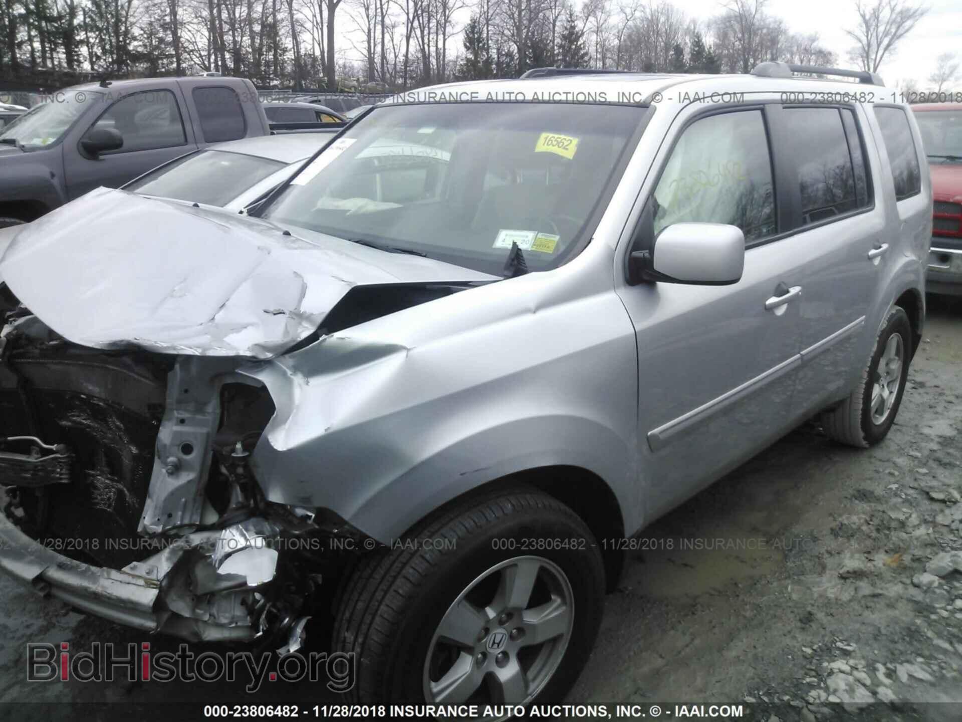 2011 HONDA PILOT - VIN: 5FNYF4H73BB061986 - Фото 2