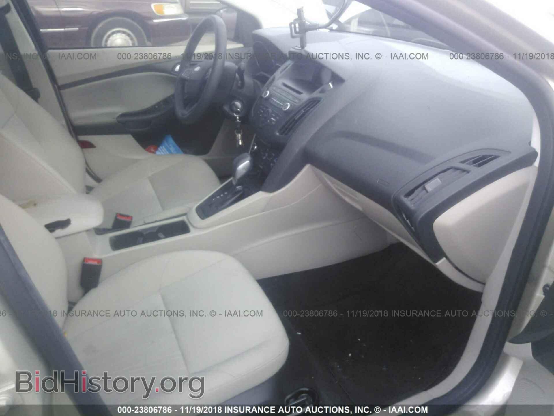 2017 FORD FOCUS - VIN: 1FADP3F2XHL298175 - Фото 5