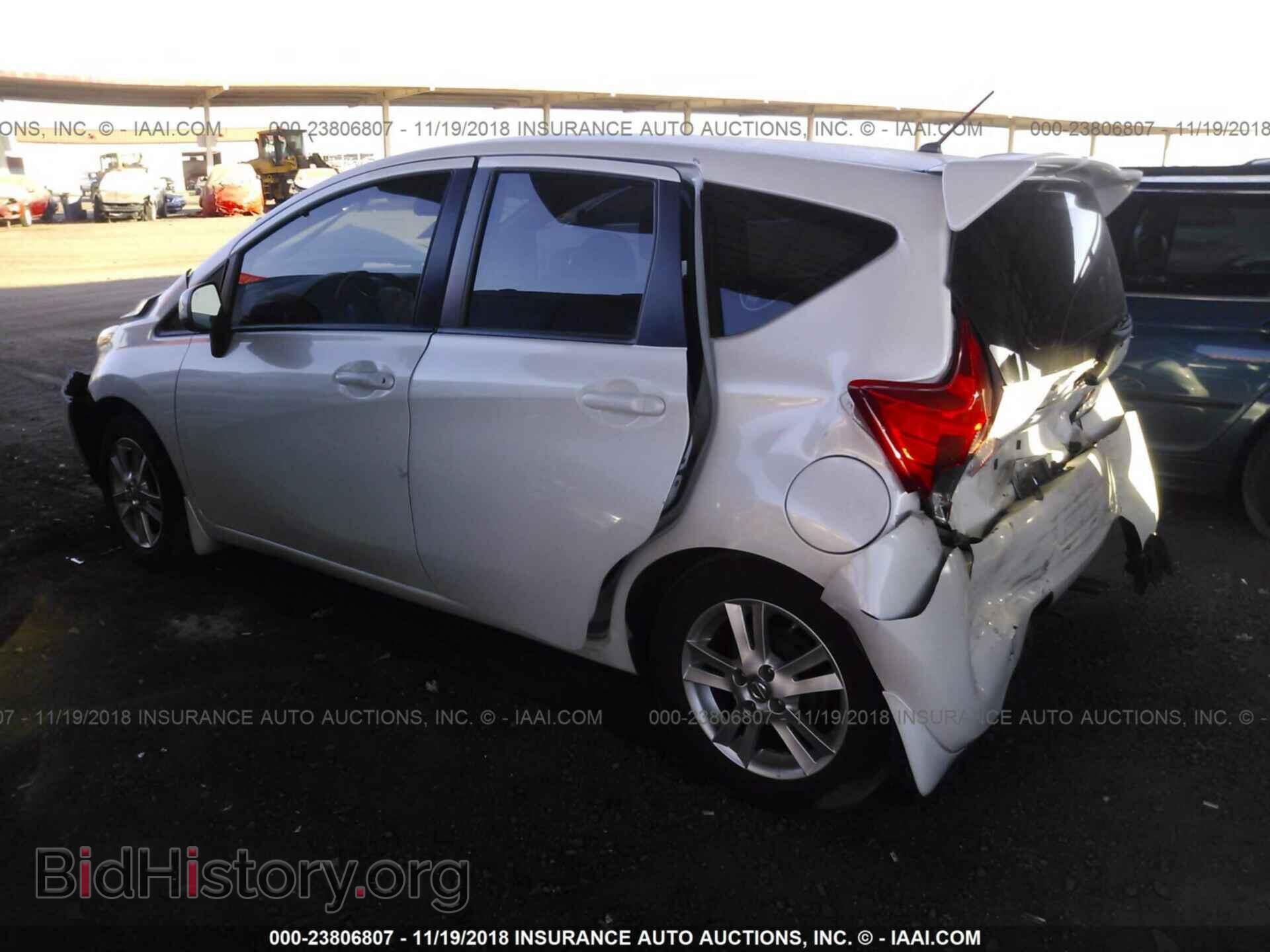 2014 Nissan Versa note - VIN: 3N1CE2CP8EL377305 - Photo 3