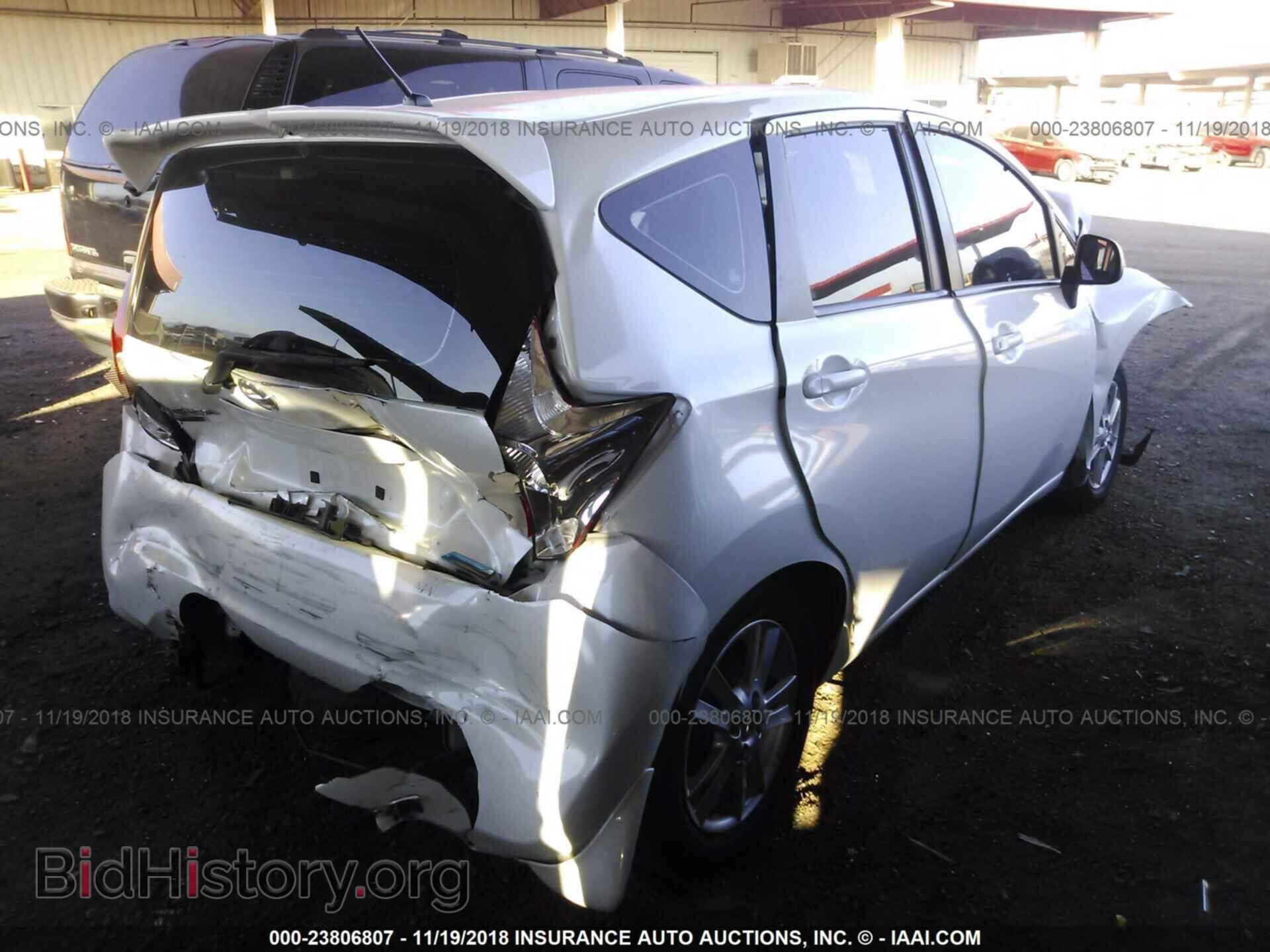 2014 Nissan Versa note - VIN: 3N1CE2CP8EL377305 - Photo 4