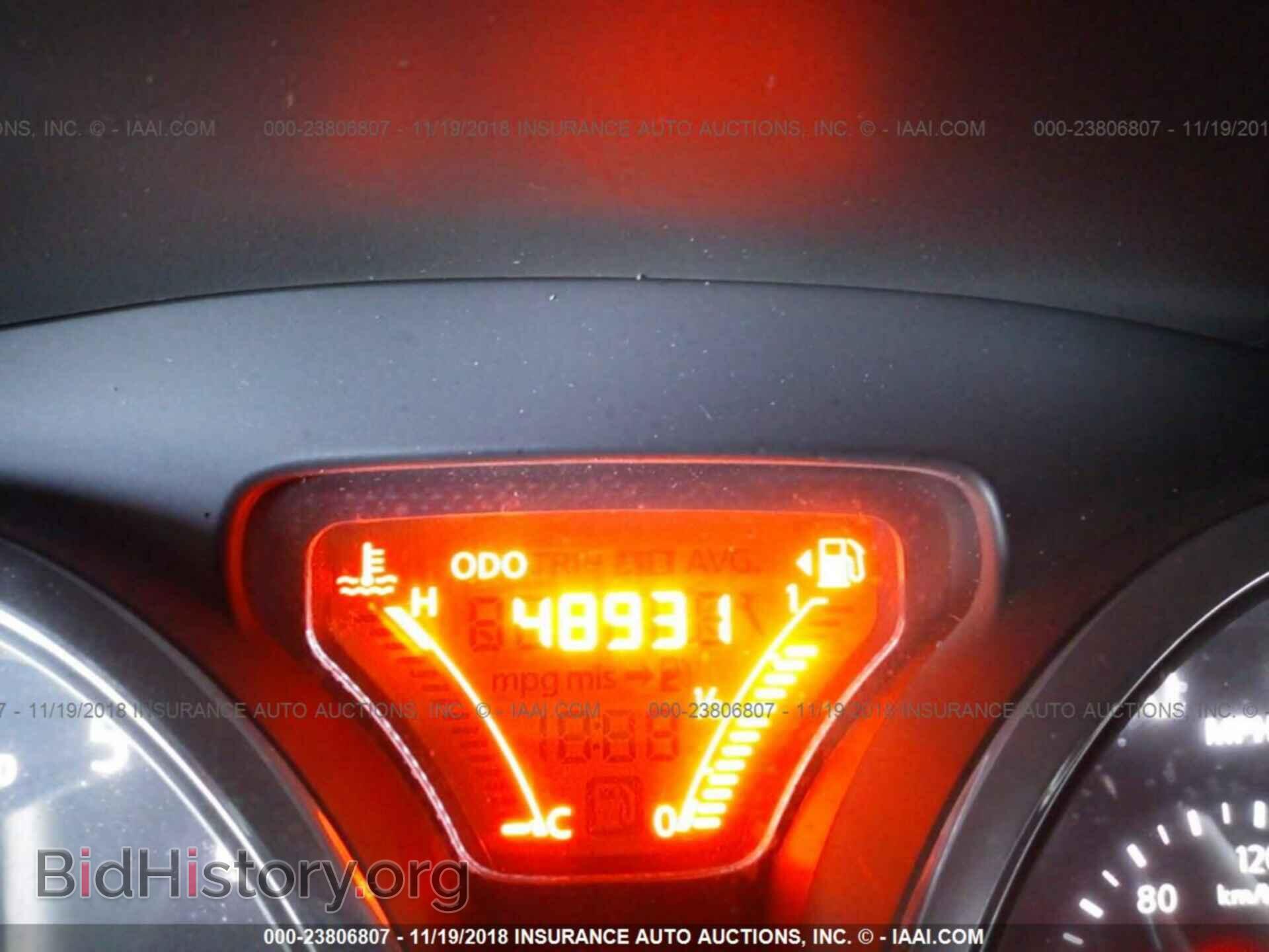 2014 Nissan Versa note - VIN: 3N1CE2CP8EL377305 - Photo 7