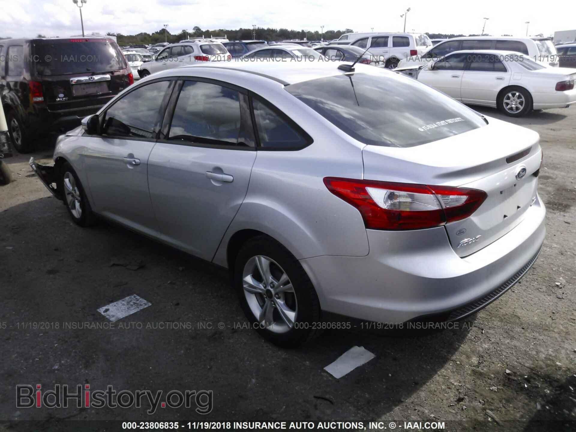 2013 Ford Focus - VIN: 1FADP3F20DL371466 - Фото 3