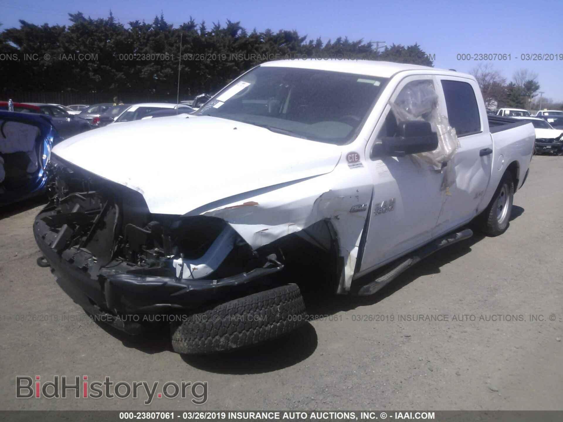 2017 RAM 1500 - VIN: 1C6RR7KT8HS687944 - Photo 2