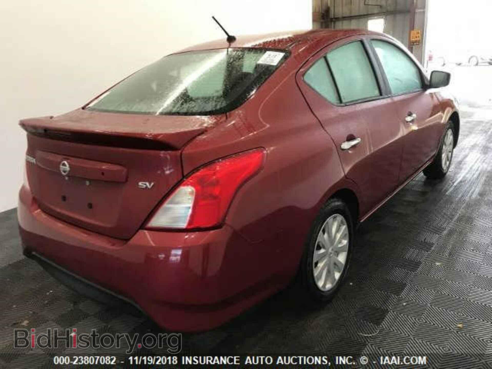 2017 Nissan Versa - VIN: 3N1CN7AP3HL807908 - Photo 4