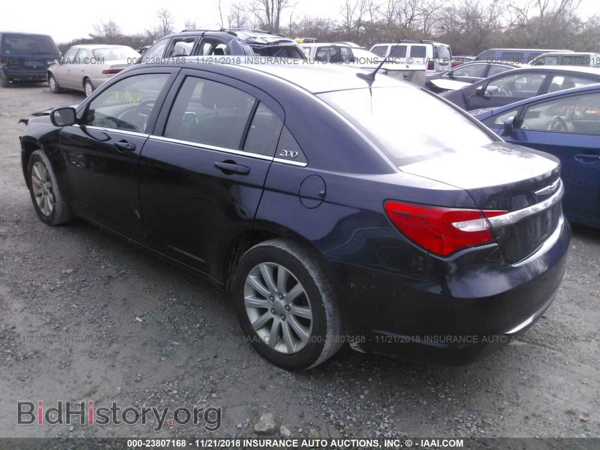 2011 Chrysler 200 - VIN: 1C3BC1FB2BN527899 - Фото 3