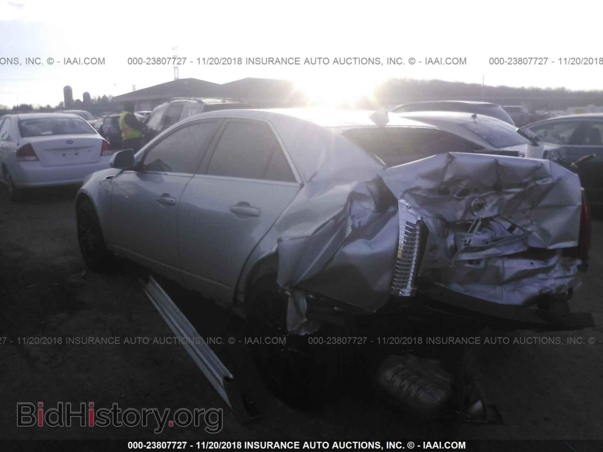 2012 Cadillac Cts - VIN: 1G6DG5E54C0123967 - Фото 3