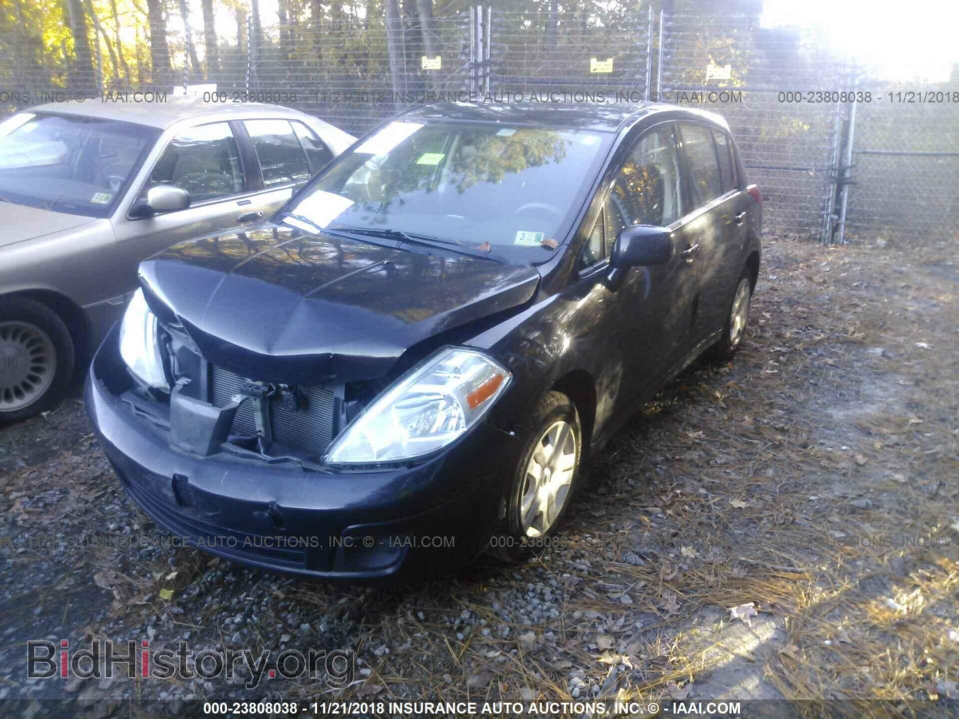 2011 Nissan Versa - VIN: 3N1BC1CP2BL517193 - Фото 2