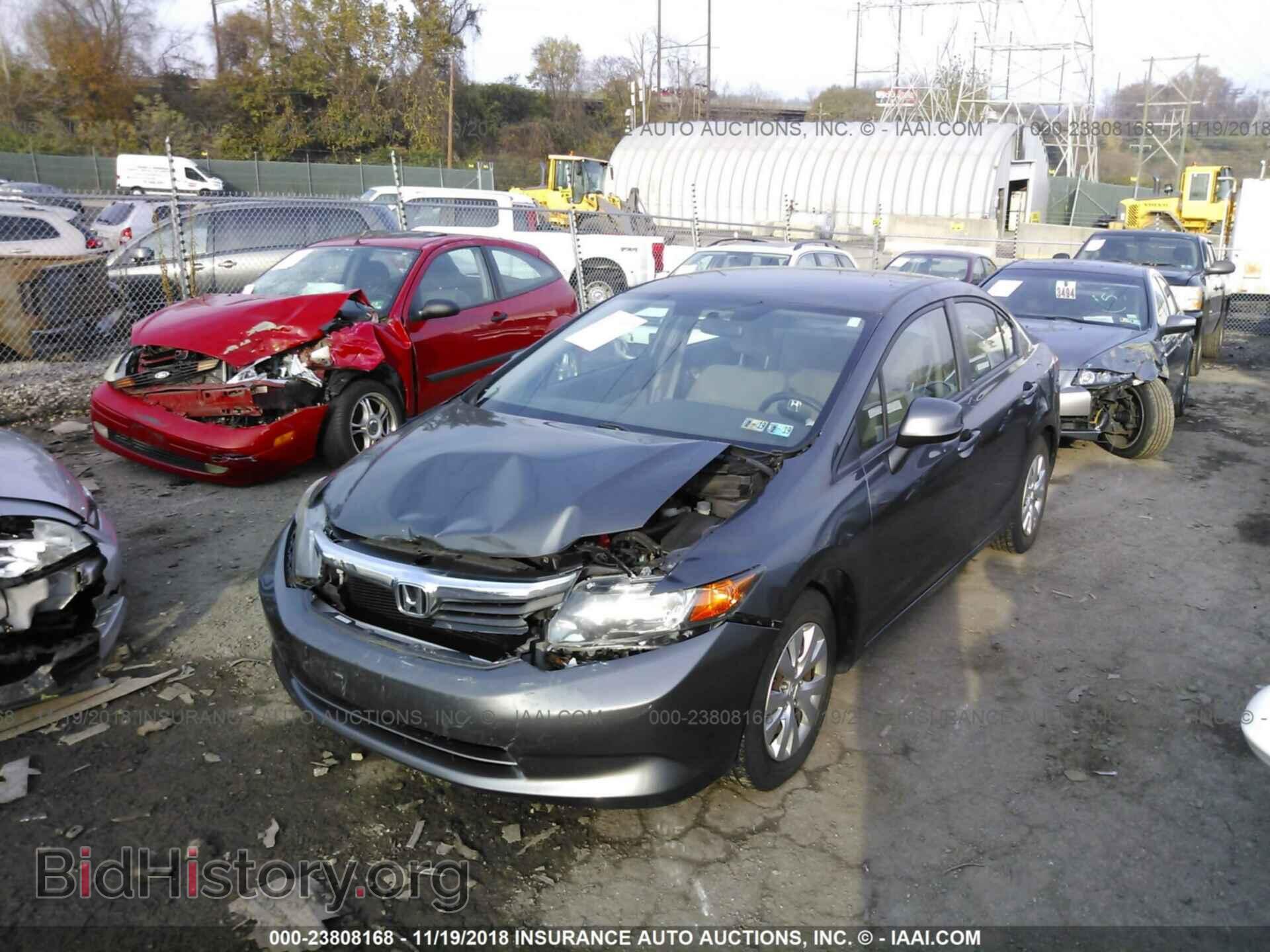 2012 Honda Civic - VIN: 2HGFB2E56CH508642 - Фото 2