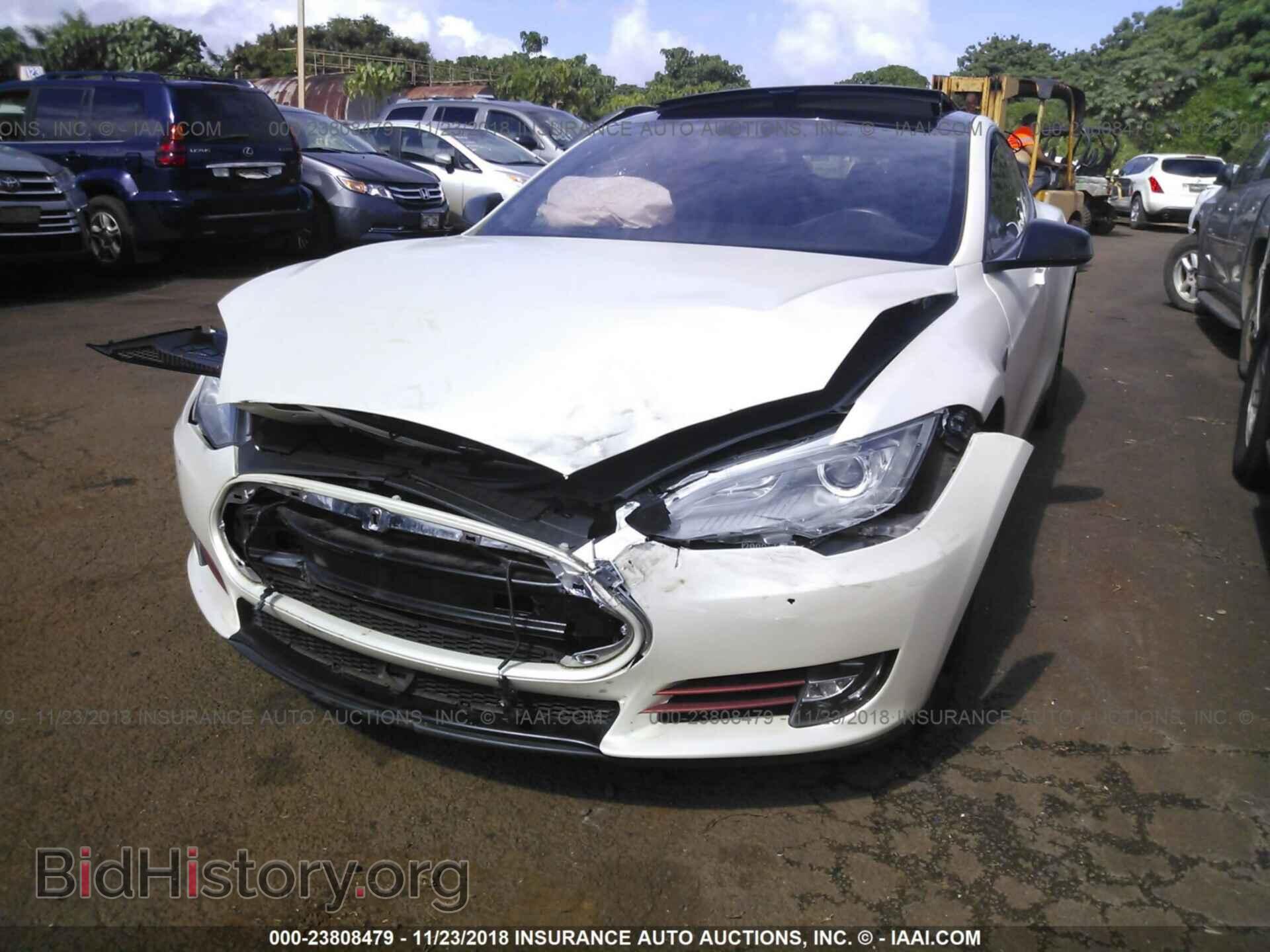 2015 TESLA MODEL S - VIN: 5YJSA1E13FF115070 - Фото 2