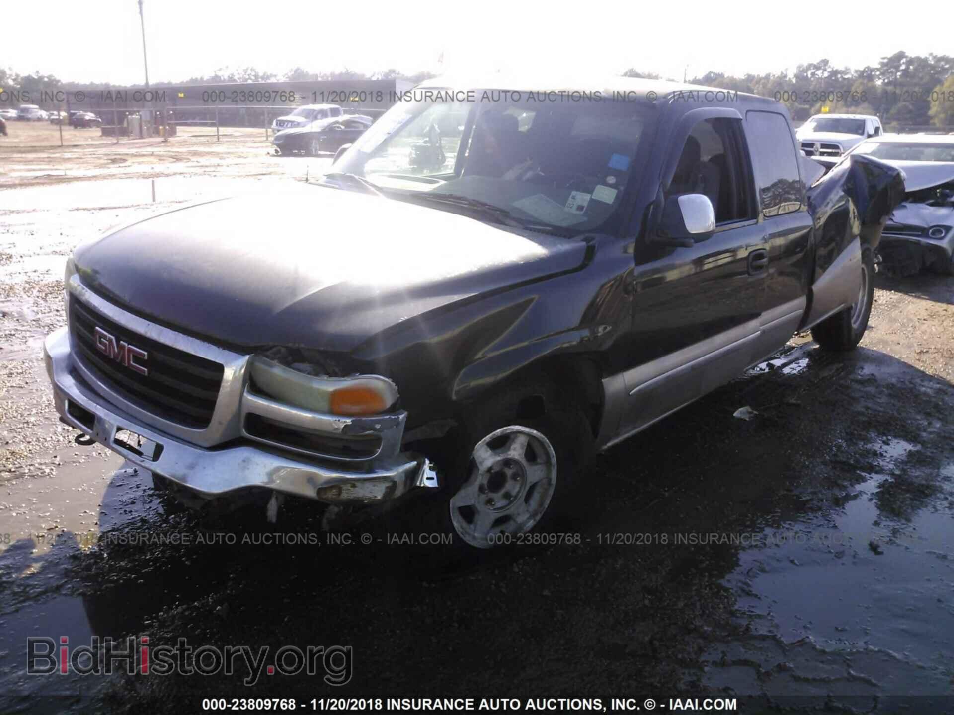 2003 GMC NEW SIERRA - VIN: 2GTEC19T531125679 - Фото 2