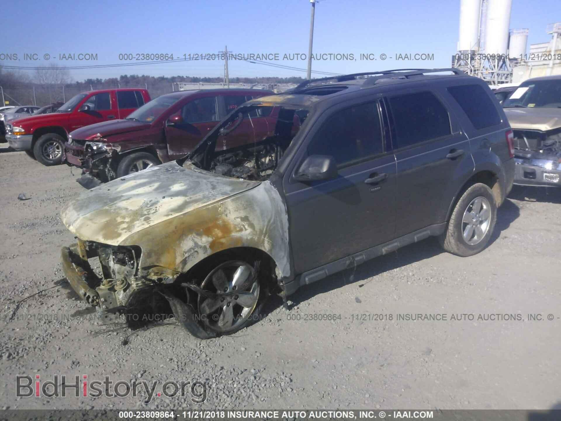 2012 FORD ESCAPE - VIN: 1FMCU9D79CKB41988 - Photo 2