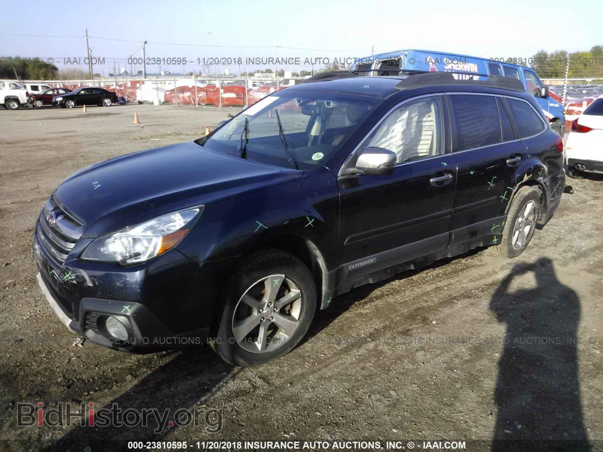 2014 Subaru Outback - VIN: 4S4BRDPC4E2205320 - Фото 2
