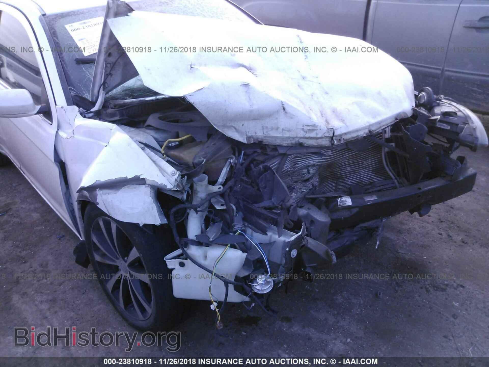 2013 Chrysler 200 - VIN: 1C3CCBCG8DN554585 - Фото 6