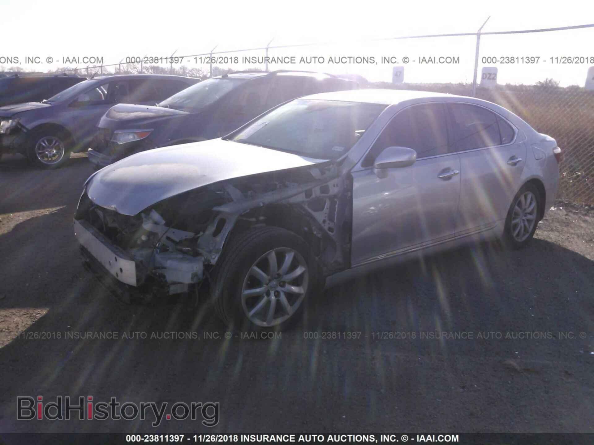 2007 LEXUS LS - VIN: JTHBL46F375035100 - Photo 2