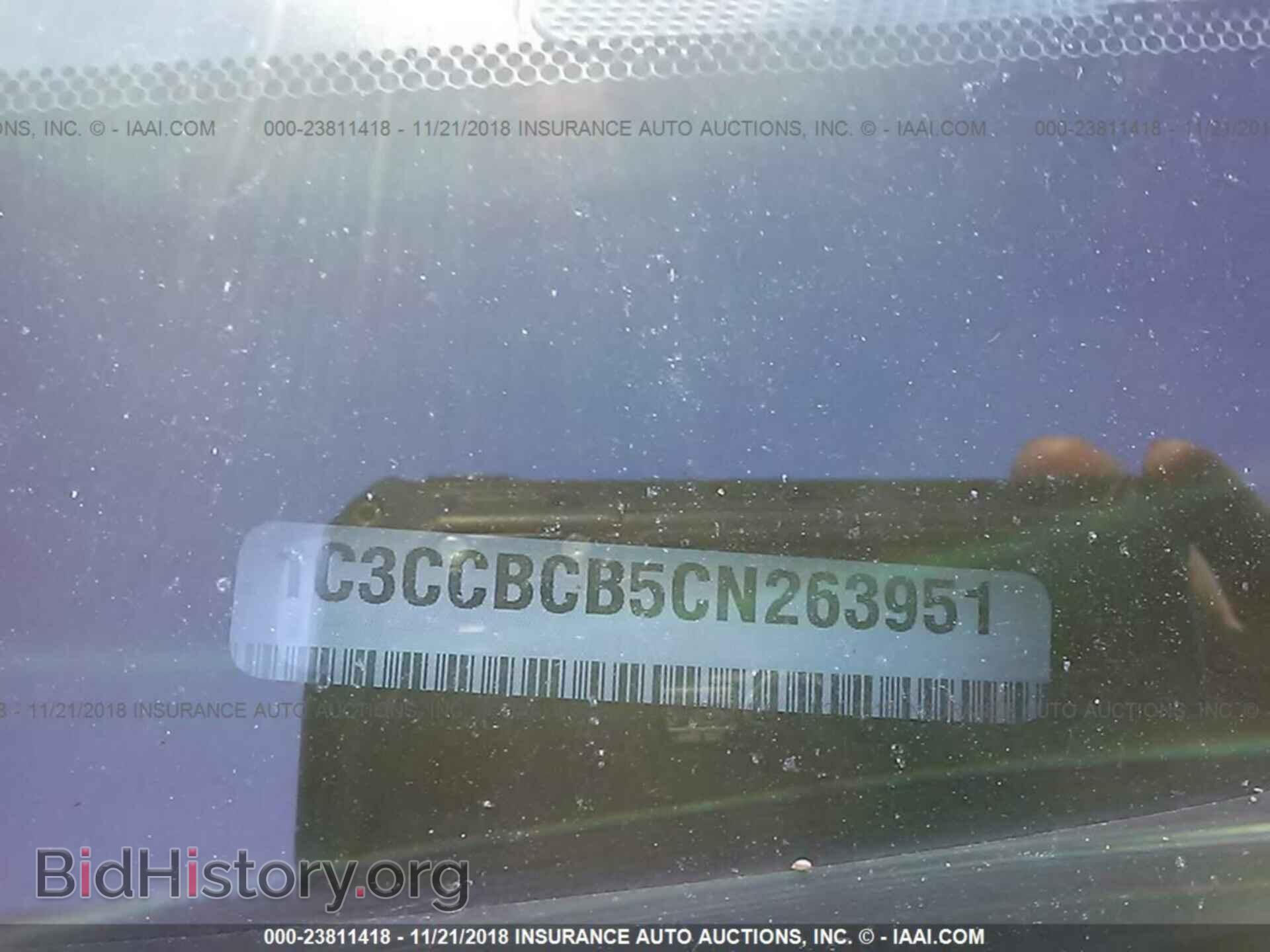2012 CHRYSLER 200 - VIN: 1C3CCBCB5CN263951 - Photo 9
