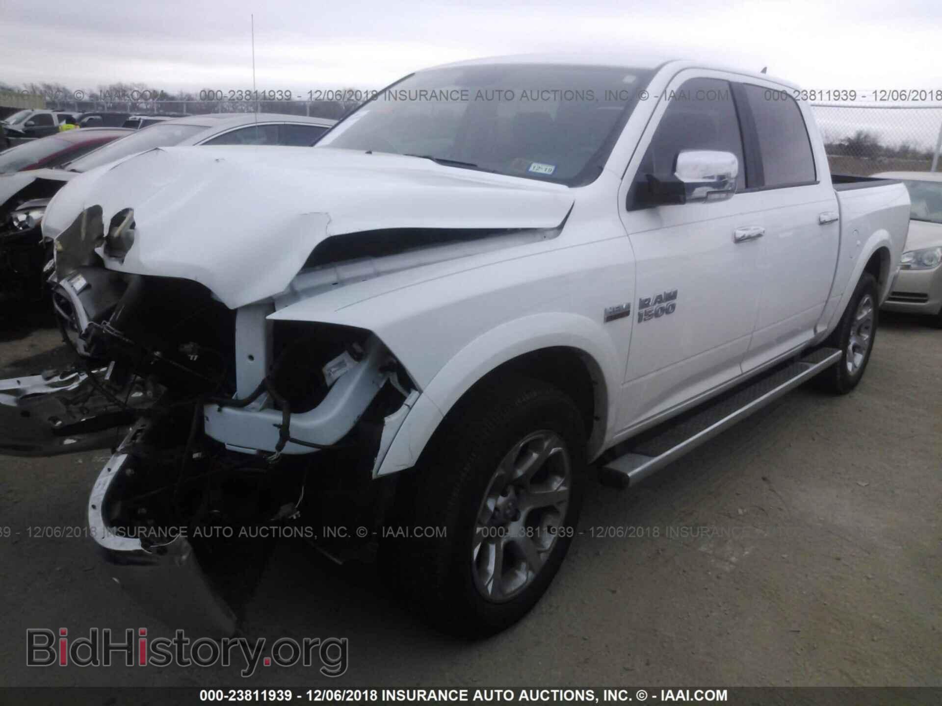 2017 RAM 1500 - VIN: 1C6RR7NT1HS842765 - Photo 2