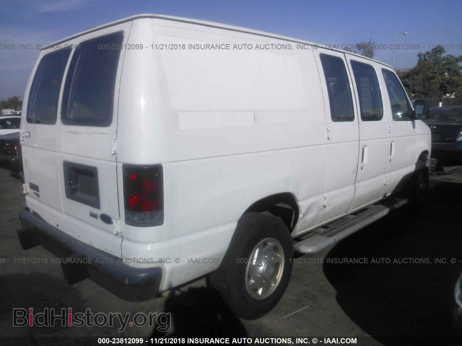 2011 Ford Econoline - VIN: 1FTNE2EWXBDA50481 - Photo 4