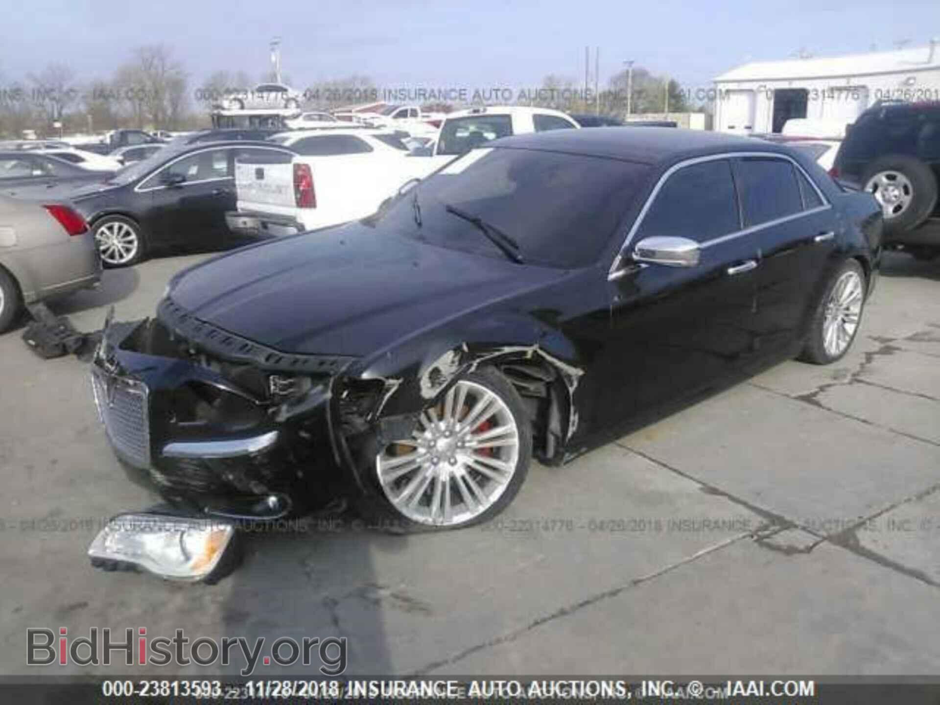2011 CHRYSLER 300C - VIN: 2C3CA6CT8BH536734 - Фото 2