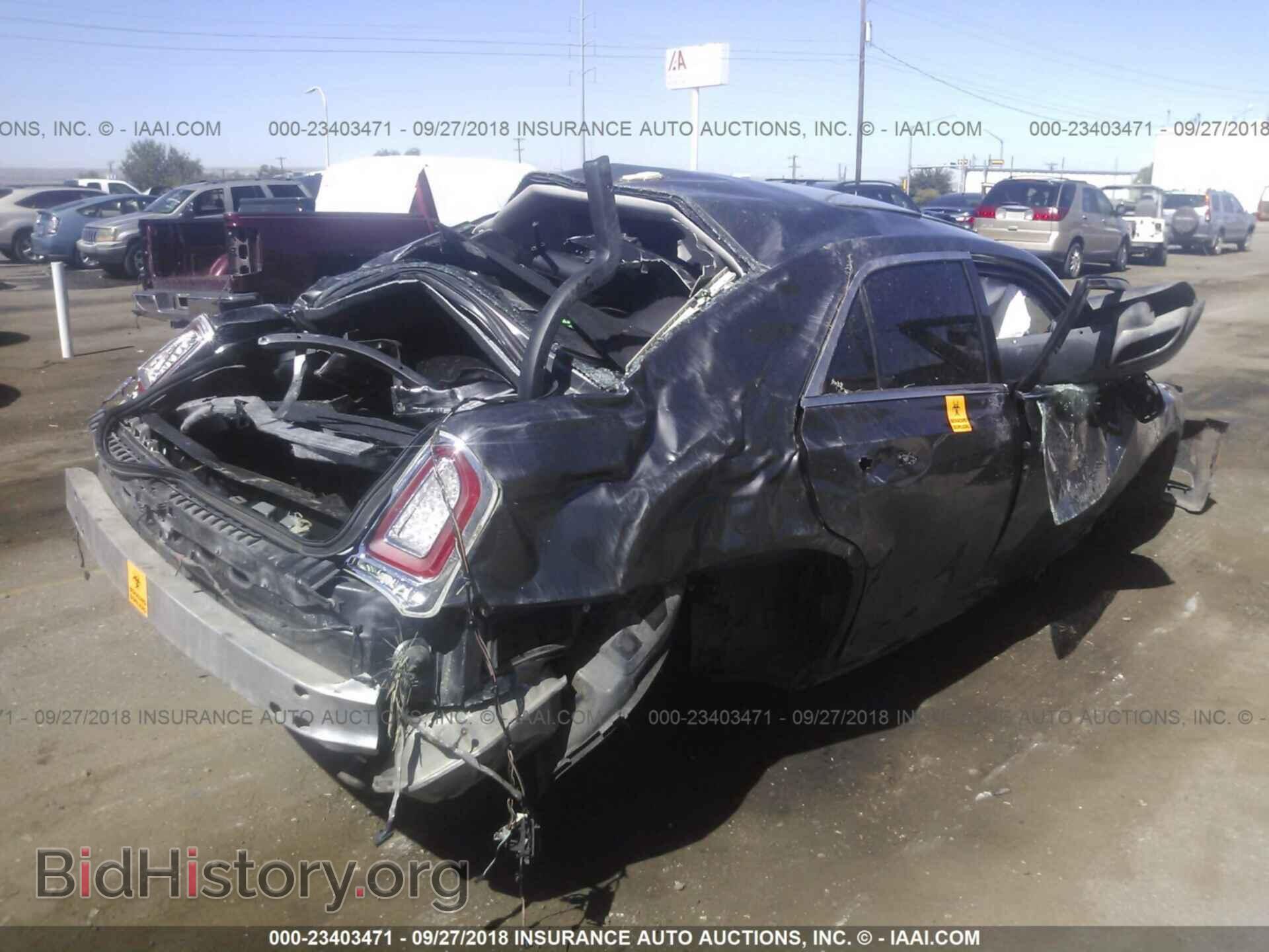 2015 CHRYSLER 300C - VIN: 2C3CCAEG0FH766139 - Фото 4
