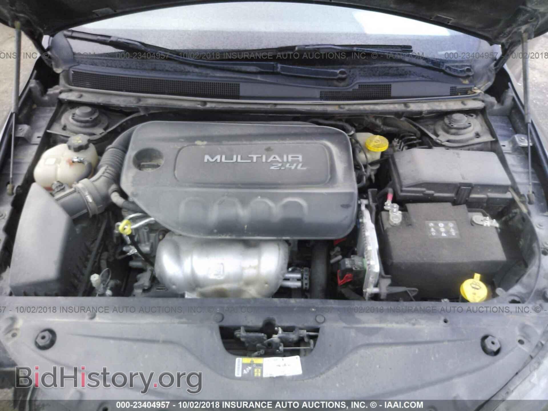 2015 CHRYSLER 200 - VIN: 1C3CCCABXFN635183 - Photo 10