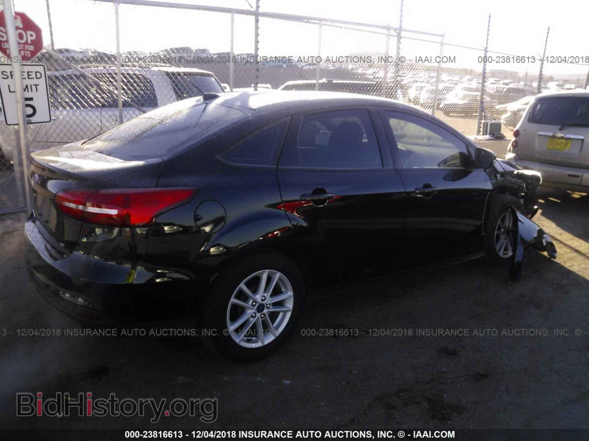 2017 FORD FOCUS - VIN: 1FADP3F28HL341363 - Photo 4