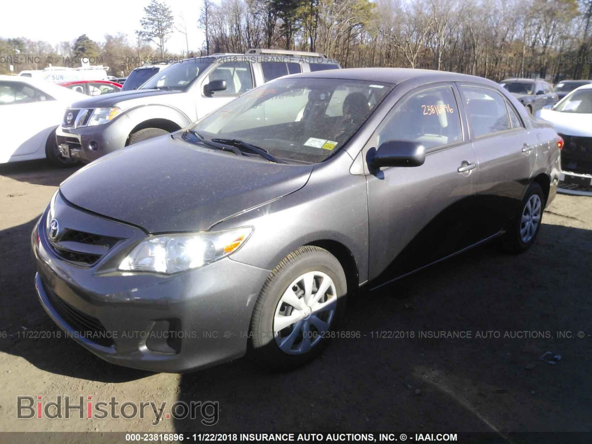 2011 Toyota Corolla - VIN: JTDBU4EEXB9145134 - Фото 2