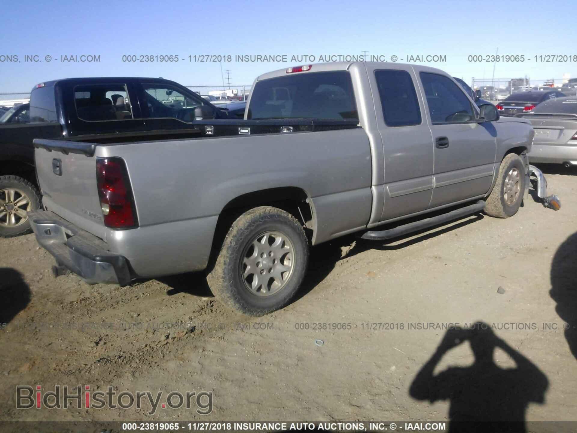 2005 CHEVROLET SILVERADO - VIN: 1GCEC19T05Z235128 - Фото 4