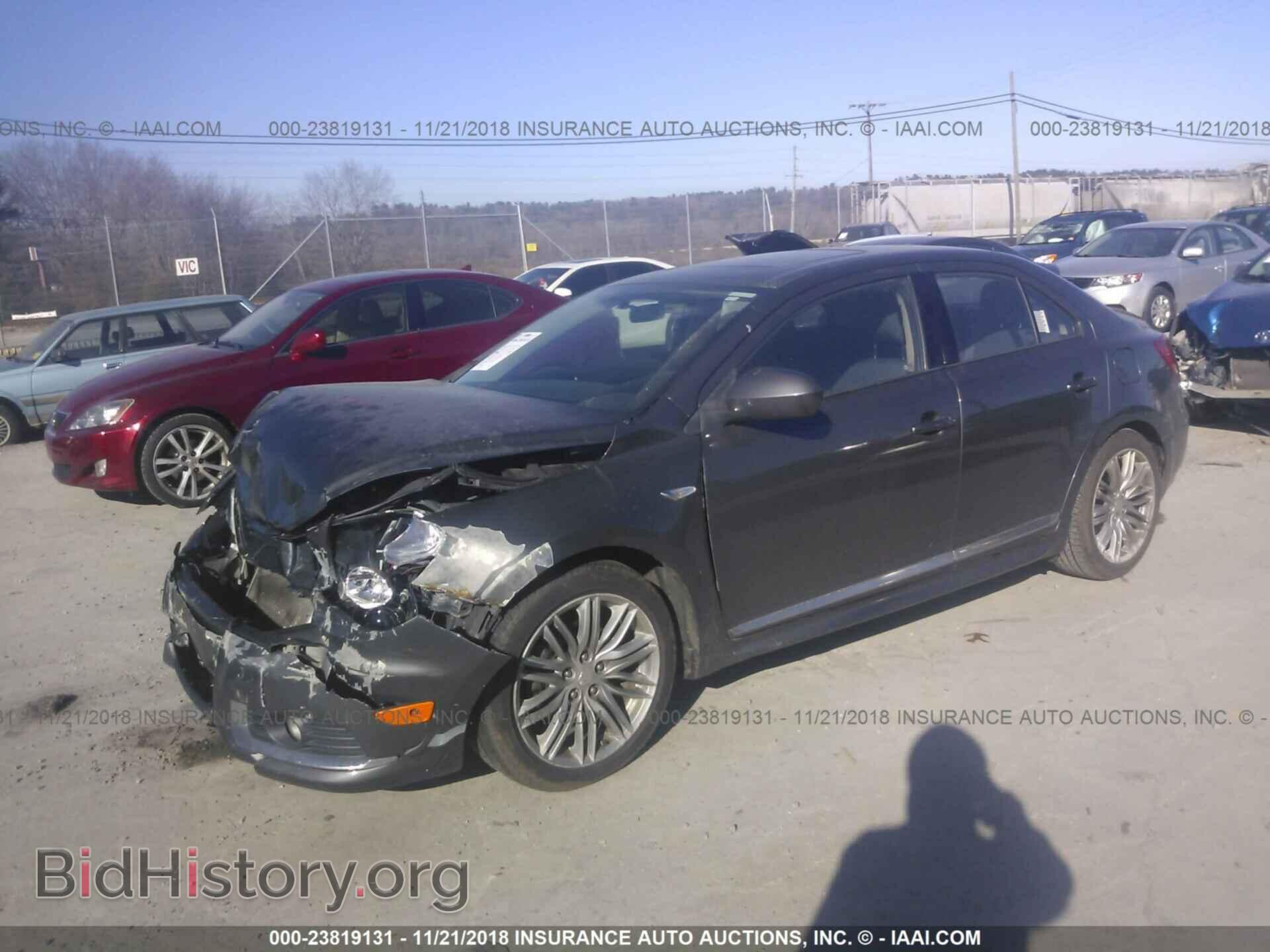 2011 SUZUKI KIZASHI - VIN: JS2RE9A64B6110202 - Фото 2