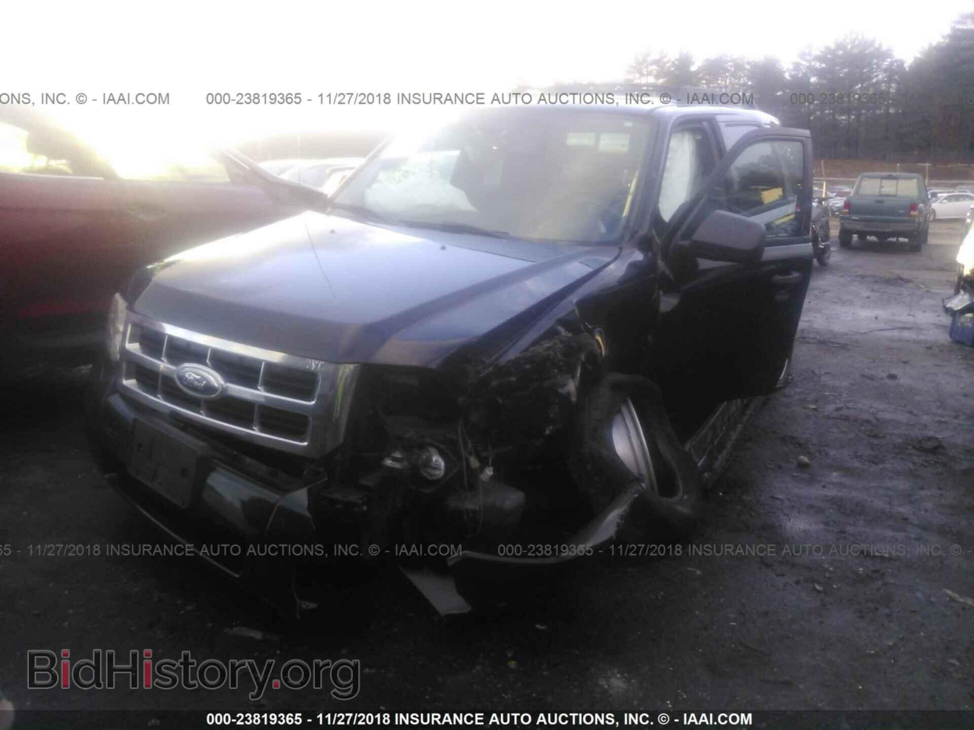 2012 Ford Escape - VIN: 1FMCU9D76CKA16558 - Photo 2