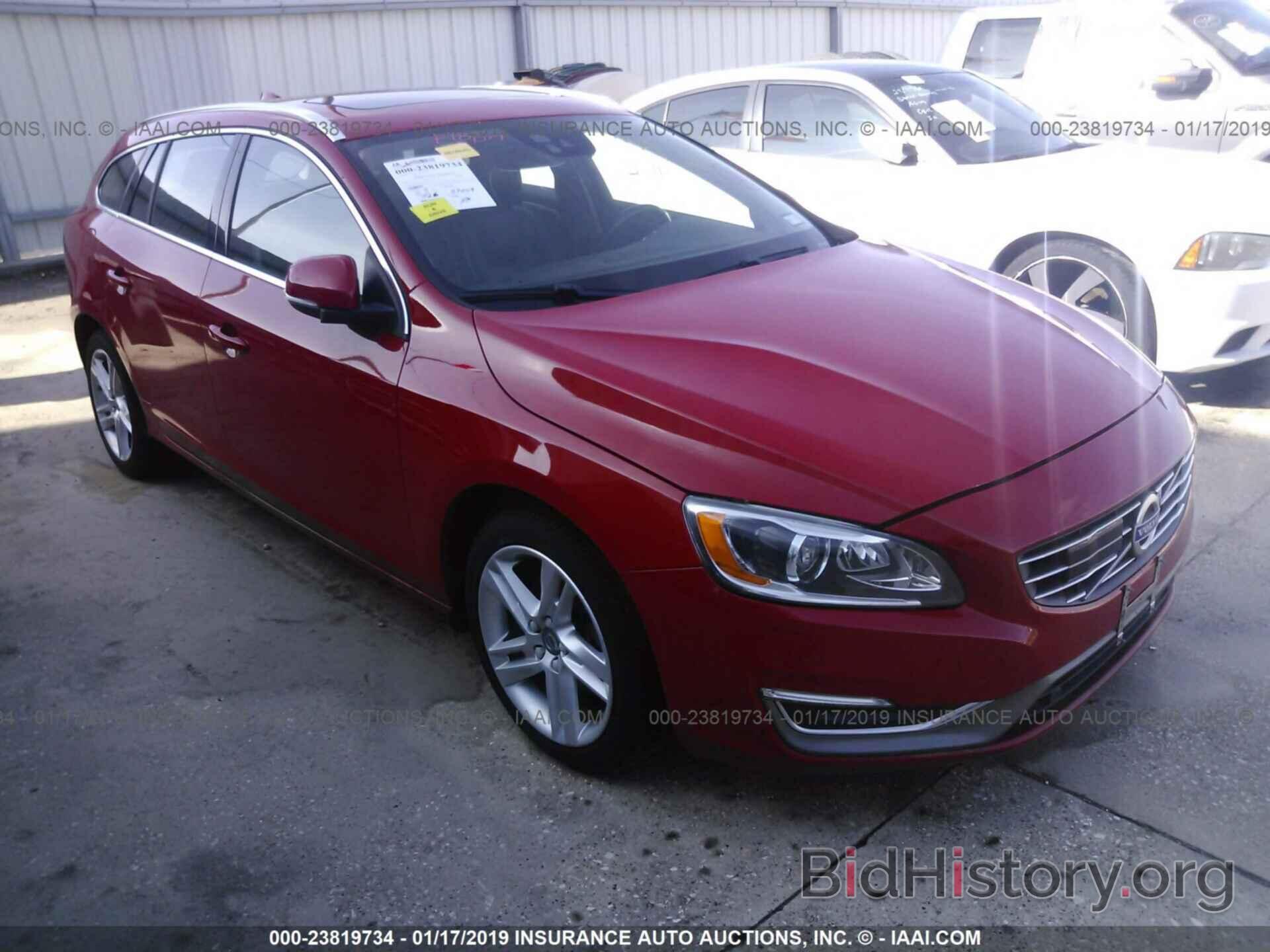 Photo YV140MEM3F1258580 - VOLVO V60 2015