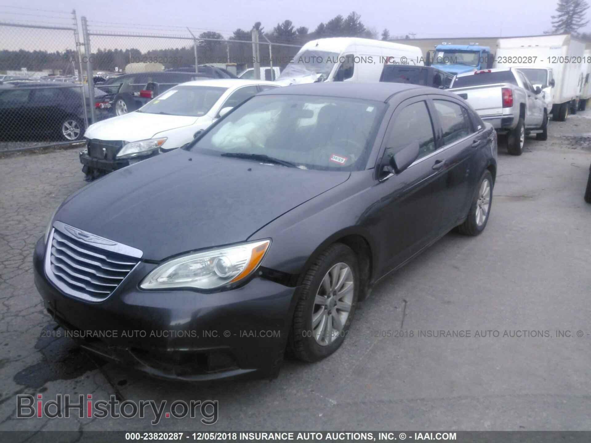 2014 CHRYSLER 200 - VIN: 1C3CCBBB5EN198362 - Photo 2