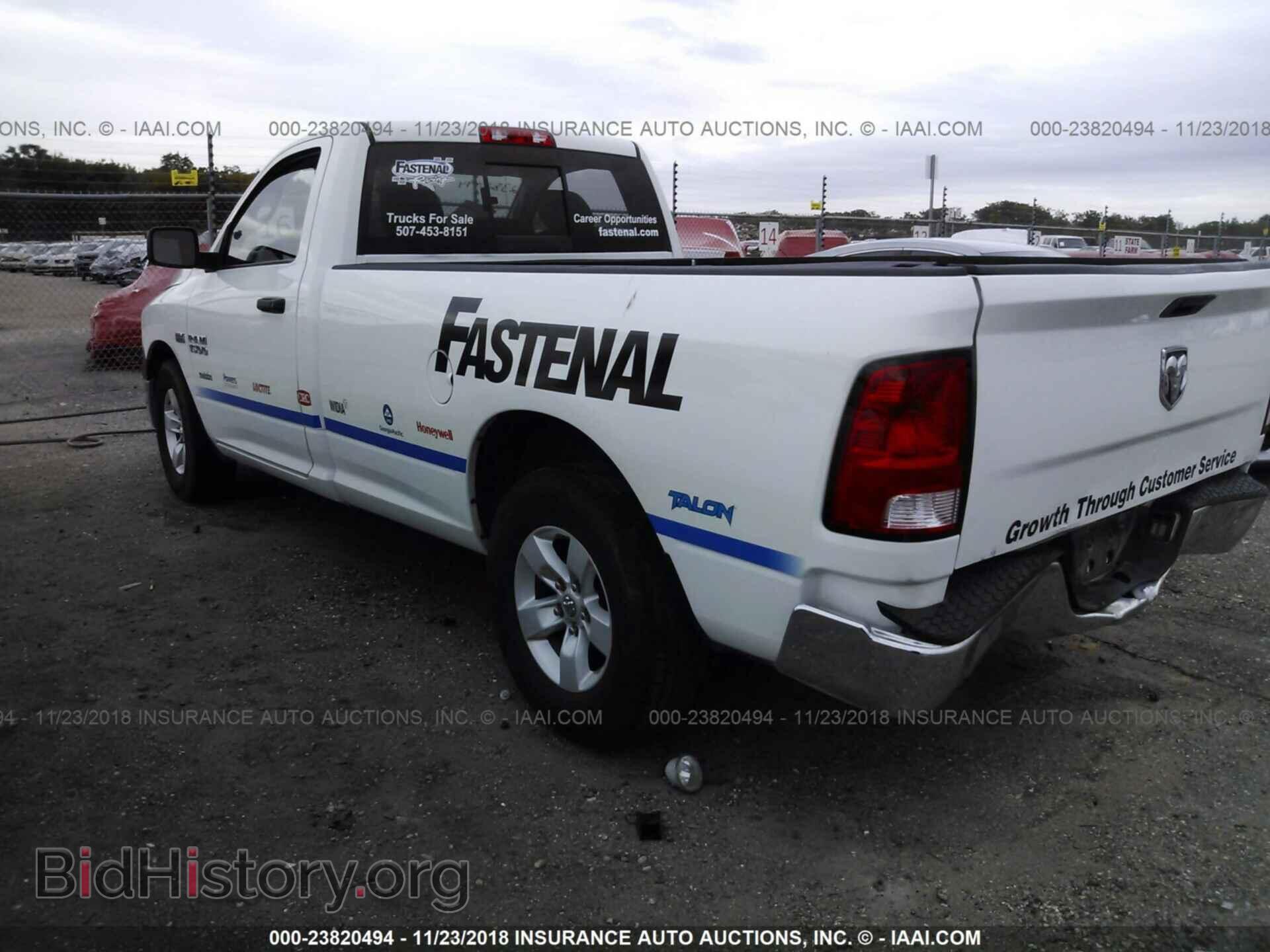 2017 RAM 1500 - VIN: 3C6JR6DT4HG557591 - Photo 3