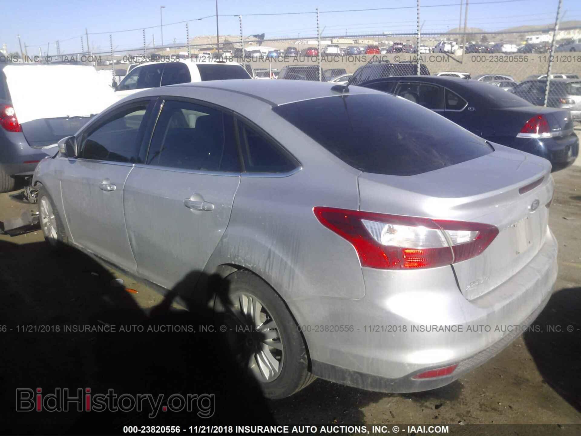 2012 Ford Focus - VIN: 1FAHP3H26CL291313 - Фото 3